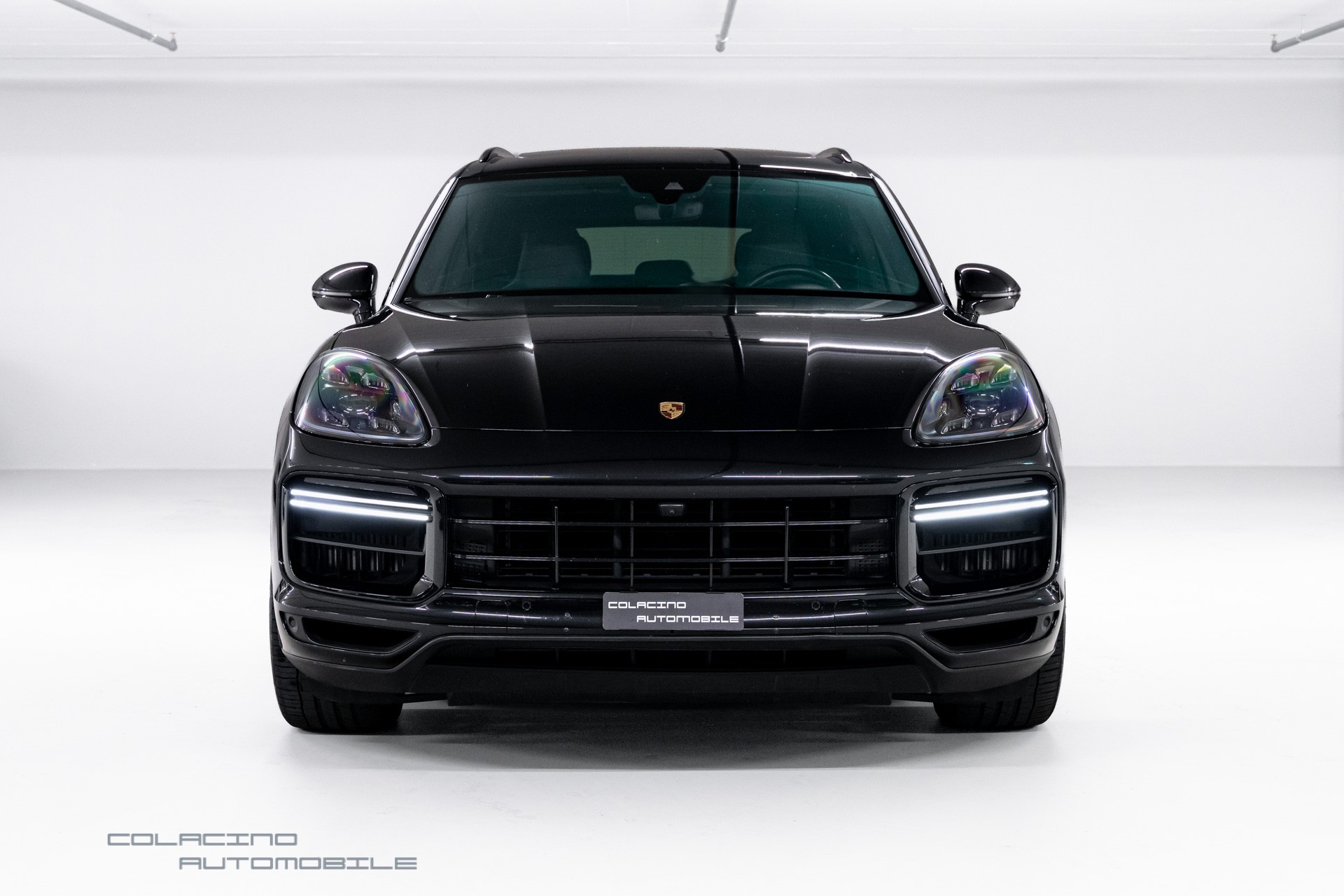 PORSCHE Cayenne Turbo-image-4