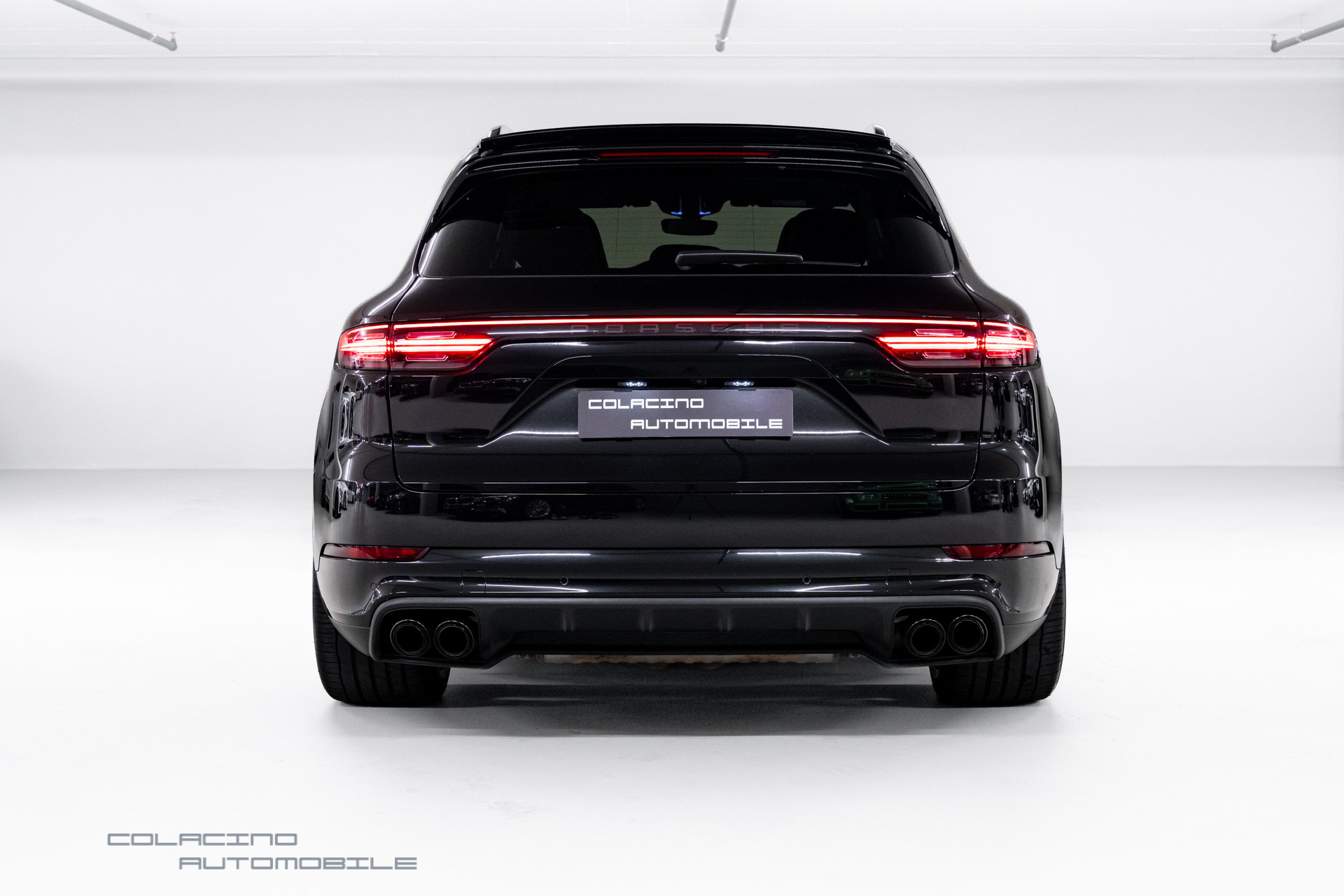 PORSCHE Cayenne Turbo-image-5