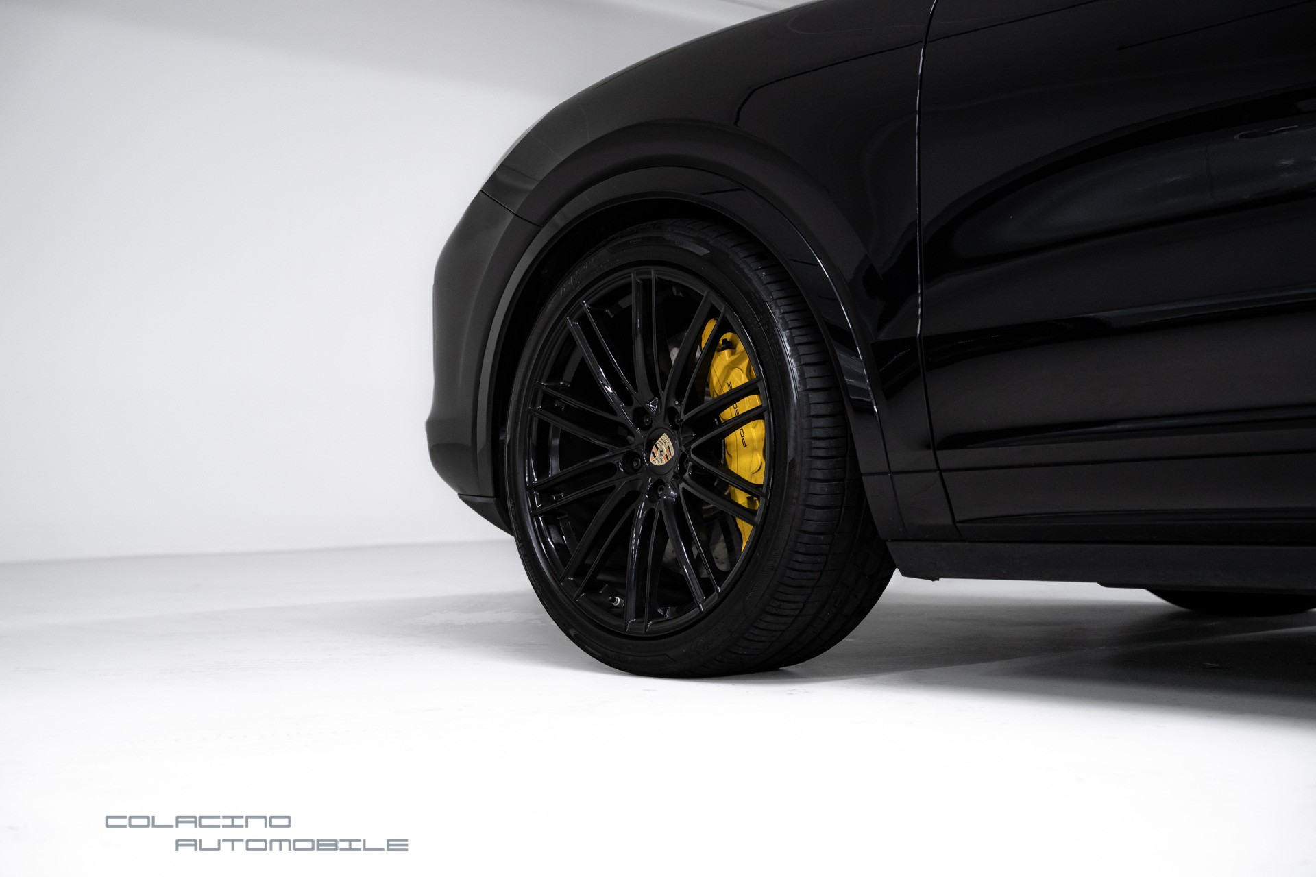 PORSCHE Cayenne Turbo-image-12