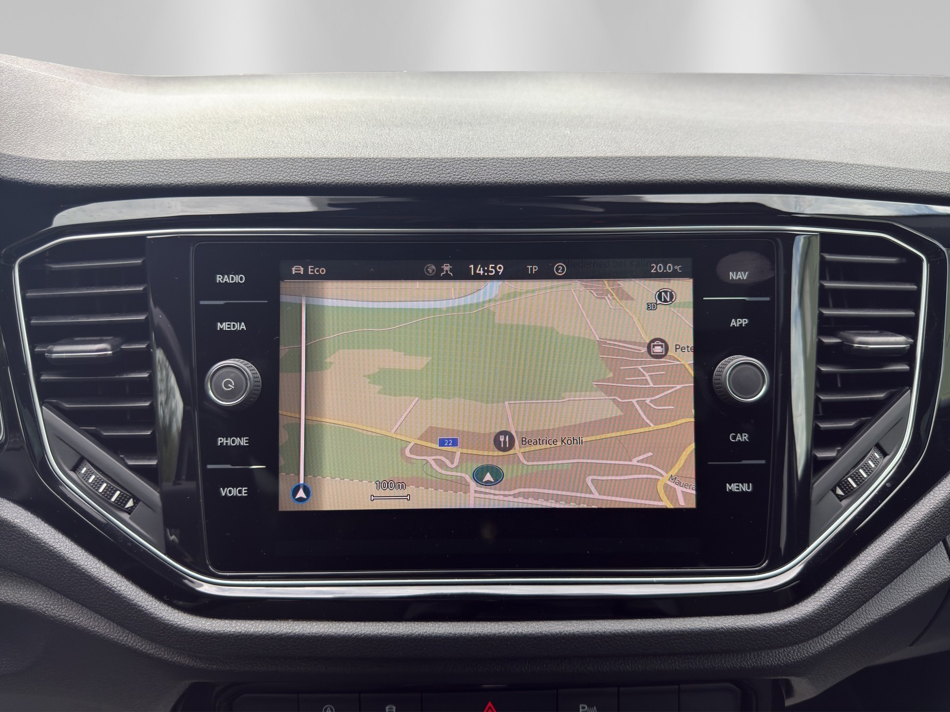 VW T-Roc 2.0 TSI R DSG 4Motion-image-12