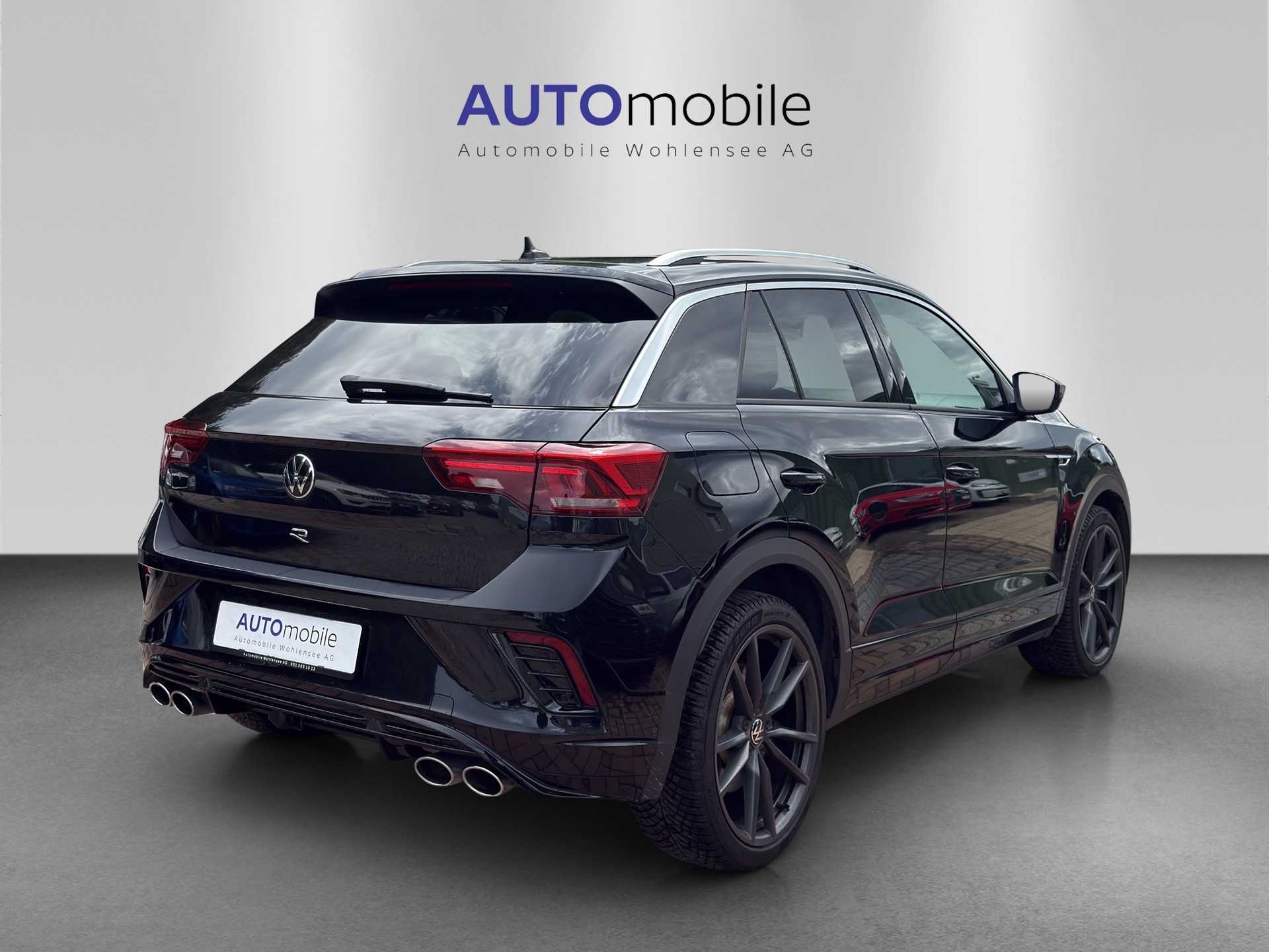 VW T-Roc 2.0 TSI R DSG 4Motion-image-4