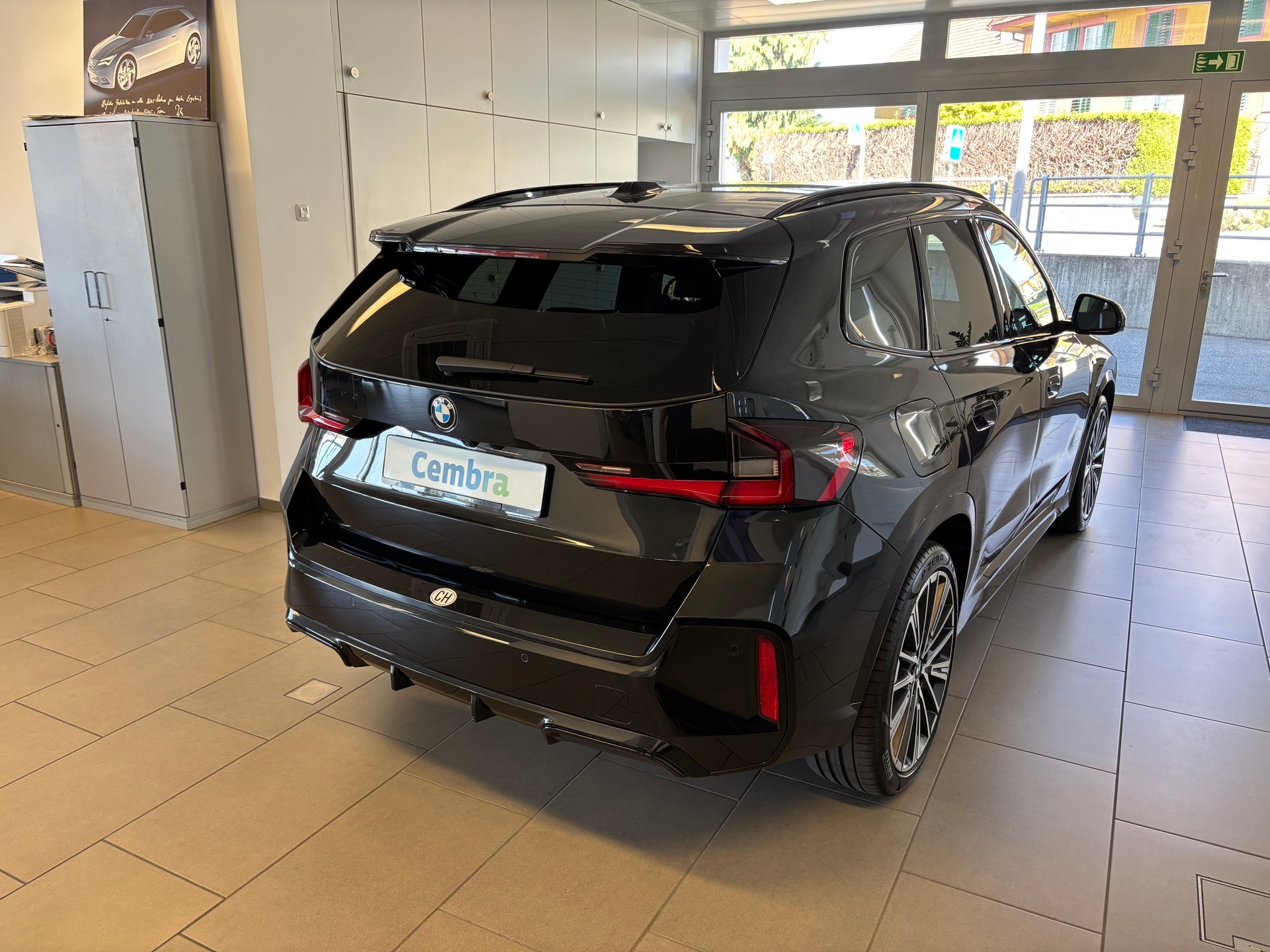BMW X1 xDrive 23d 48V M Sport-image-2