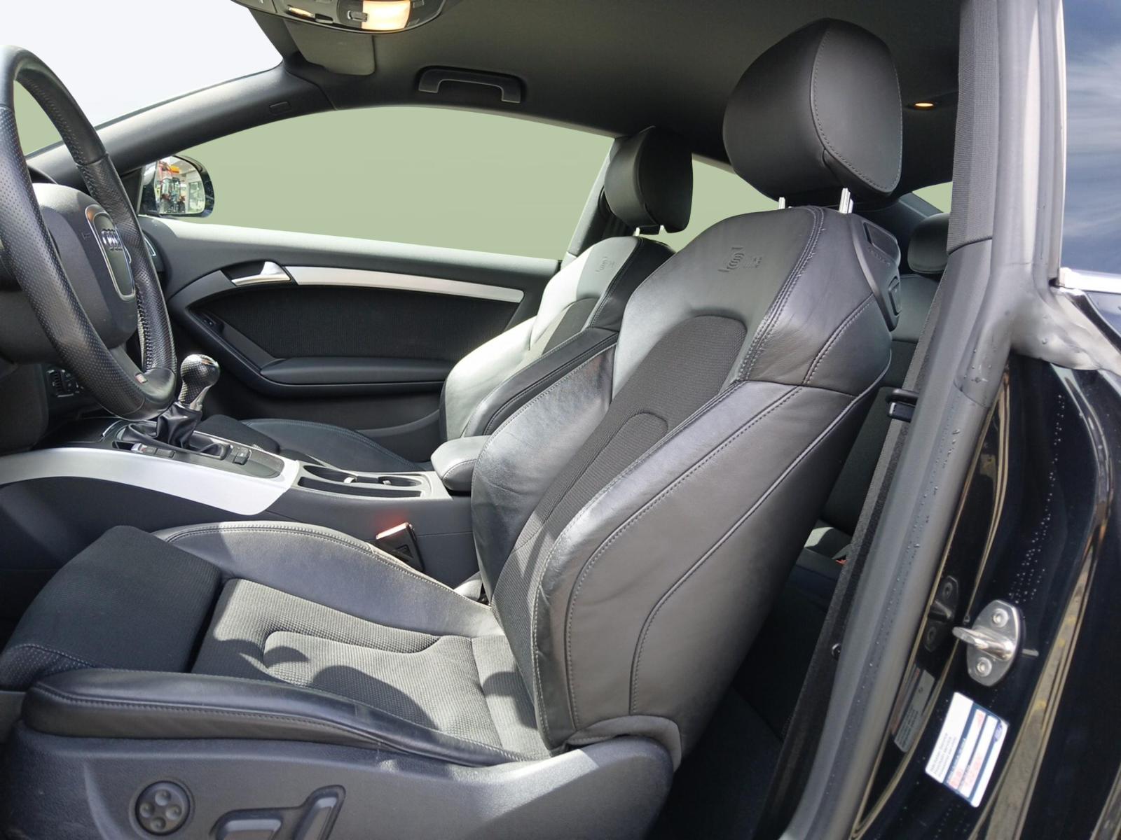 AUDI A5 Coupé 3.0 V6 TDI quattro-image-8