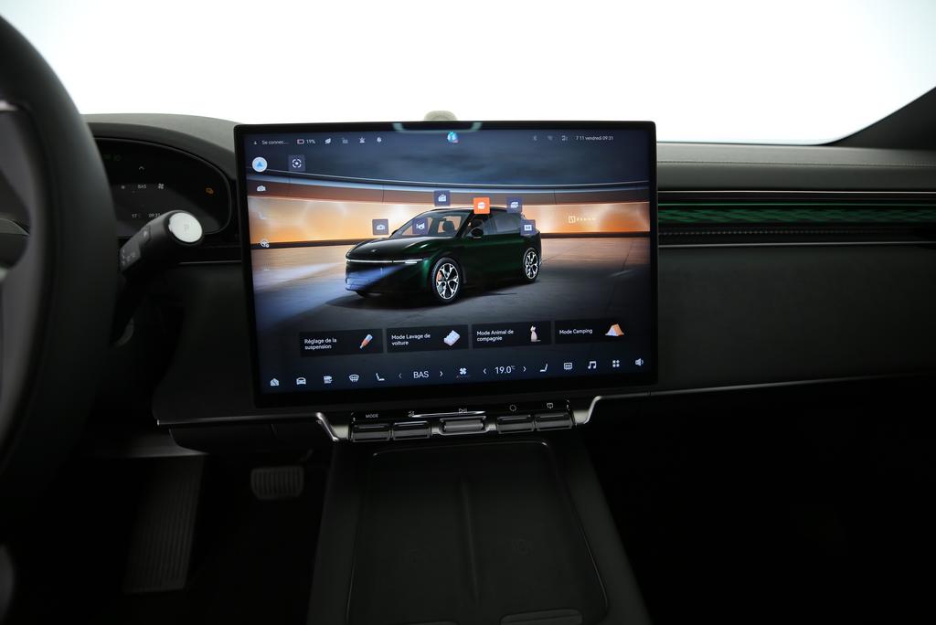 ZEEKR 7X Privilege AWD-image-16