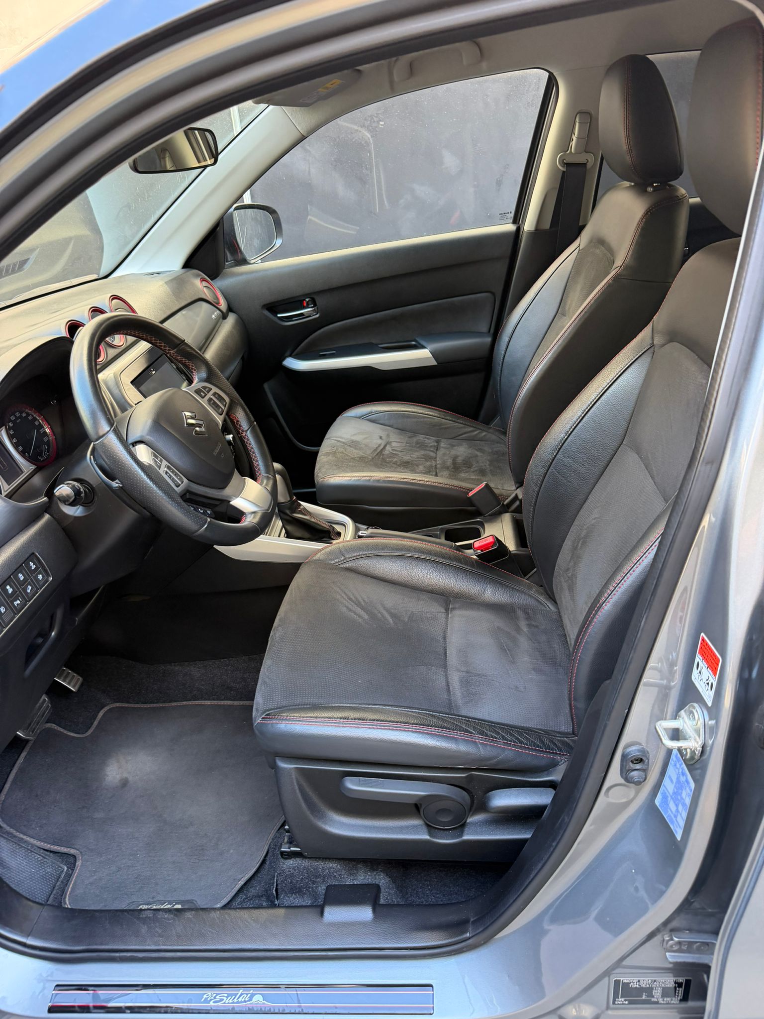 SUZUKI Vitara 1.4 Boosterjet Piz Sulai Top Automatic-image-10