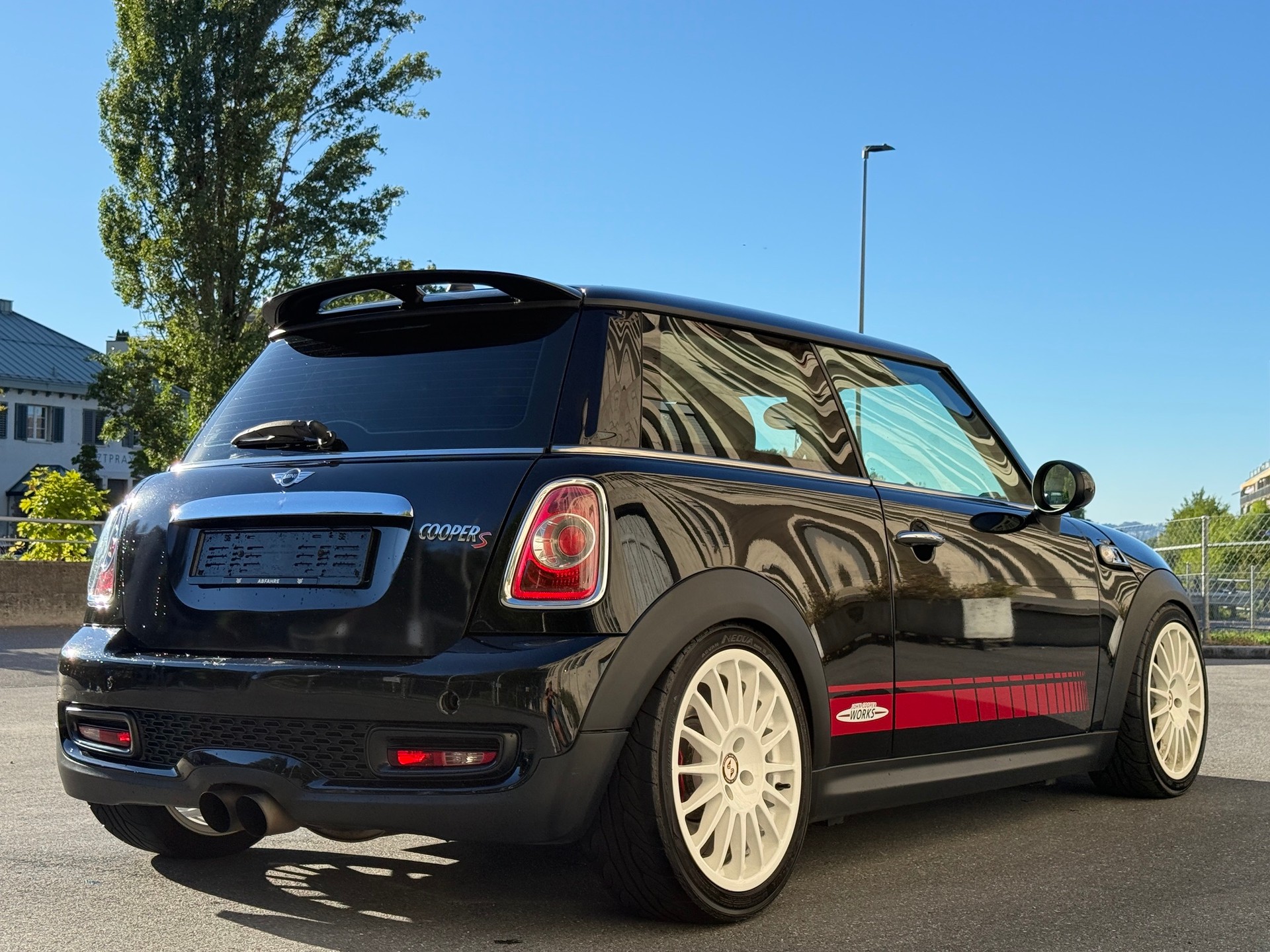 MINI Cooper S Challenge 1/36-image-3