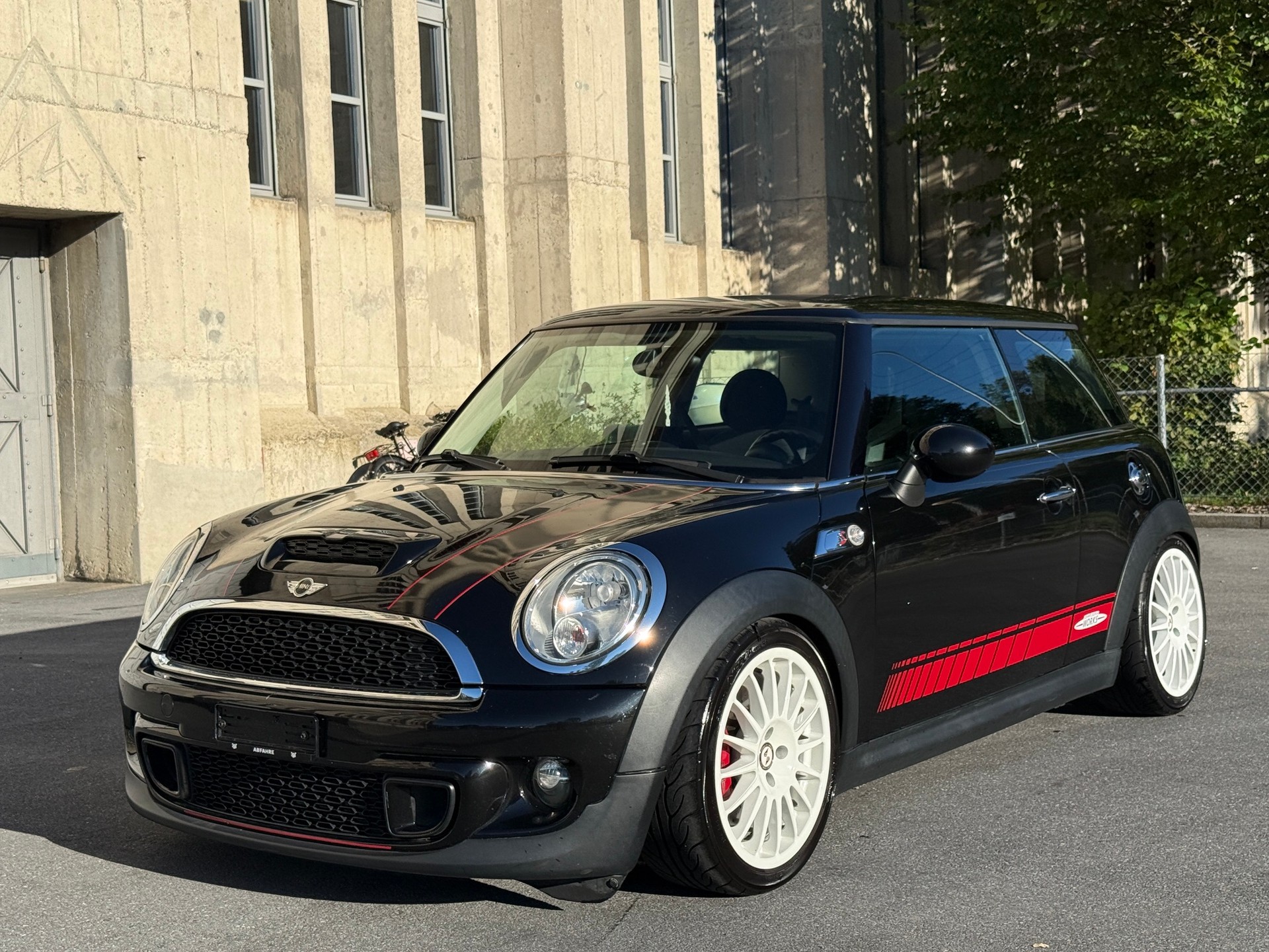 MINI Cooper S Challenge 1/36-image-0