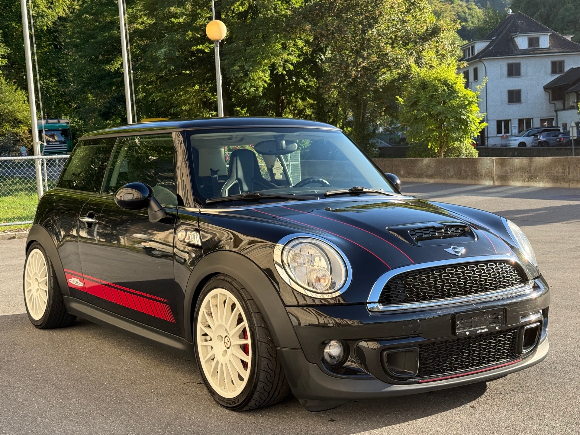 MINI Cooper S Challenge 1/36-image-4
