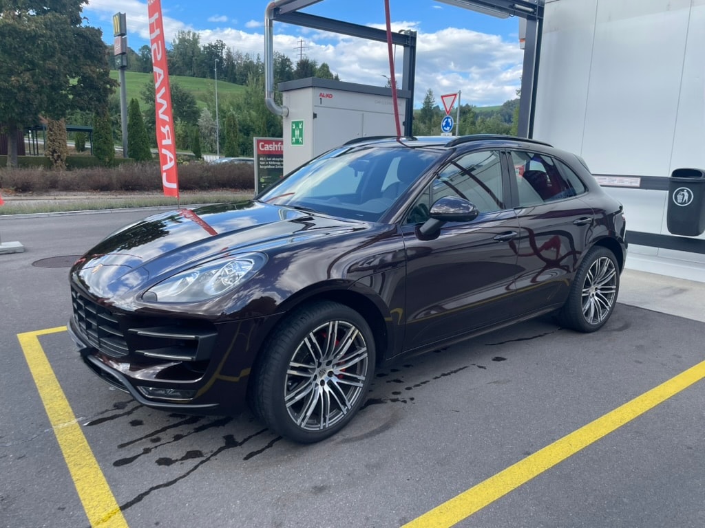 PORSCHE 3.6 V6 Turbo-image-1