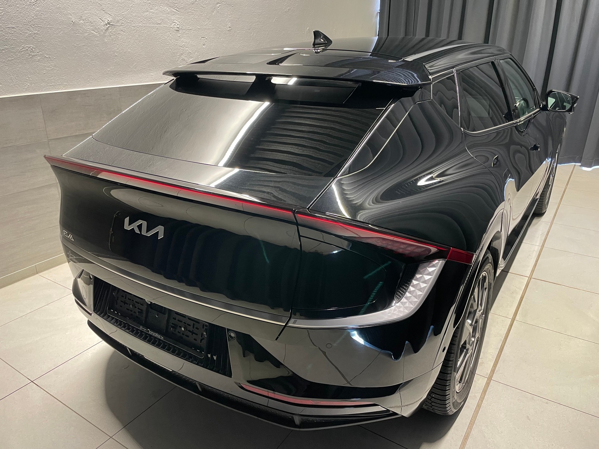 KIA EV6 77.4 kWh Edition 24 (77)-image-5