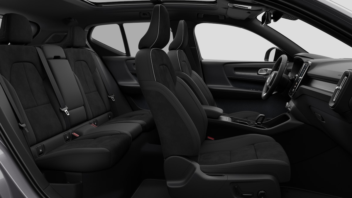 VOLVO EX40 Twin Performance Ultra AWD-image-12