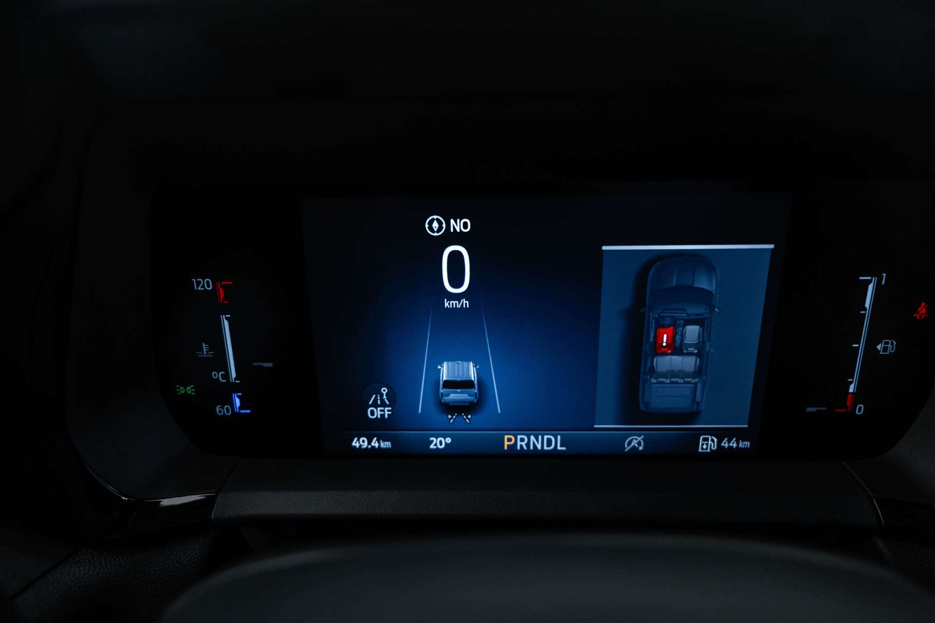FORD Tourneo Courier 1.0 EcoBoost Titanium Automat-image-23