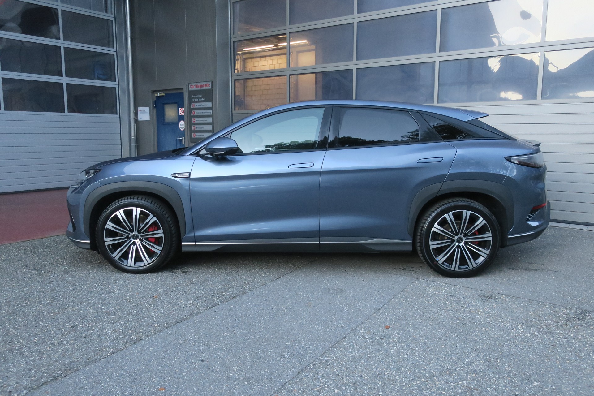 BYD Sealion 7 91,3 kWh Excellence AWD-image-3