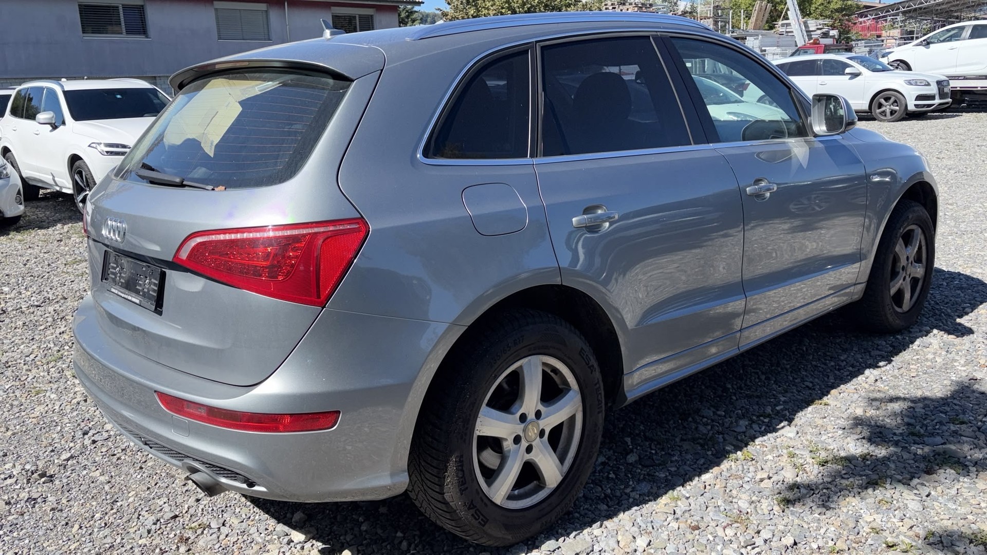 AUDI Q5 2.0 TFSI quattro S-tronic-image-4