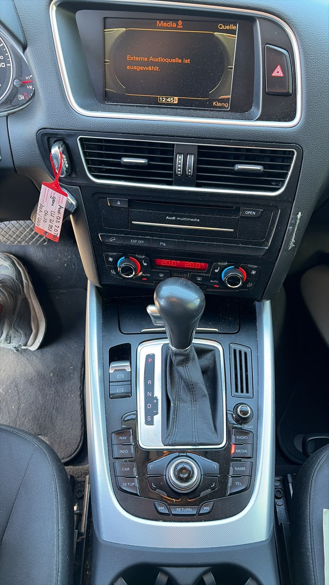 AUDI Q5 2.0 TFSI quattro S-tronic-image-9