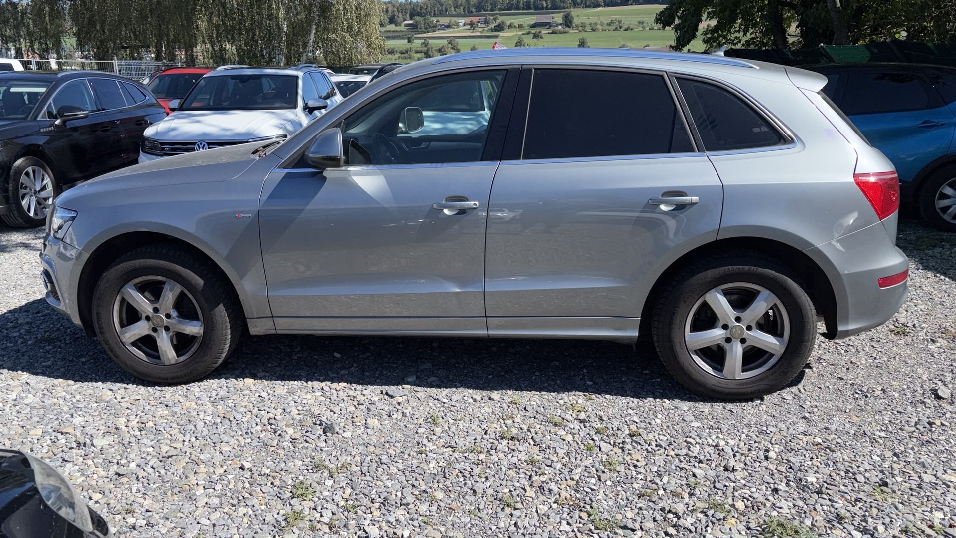 AUDI Q5 2.0 TFSI quattro S-tronic-image-1