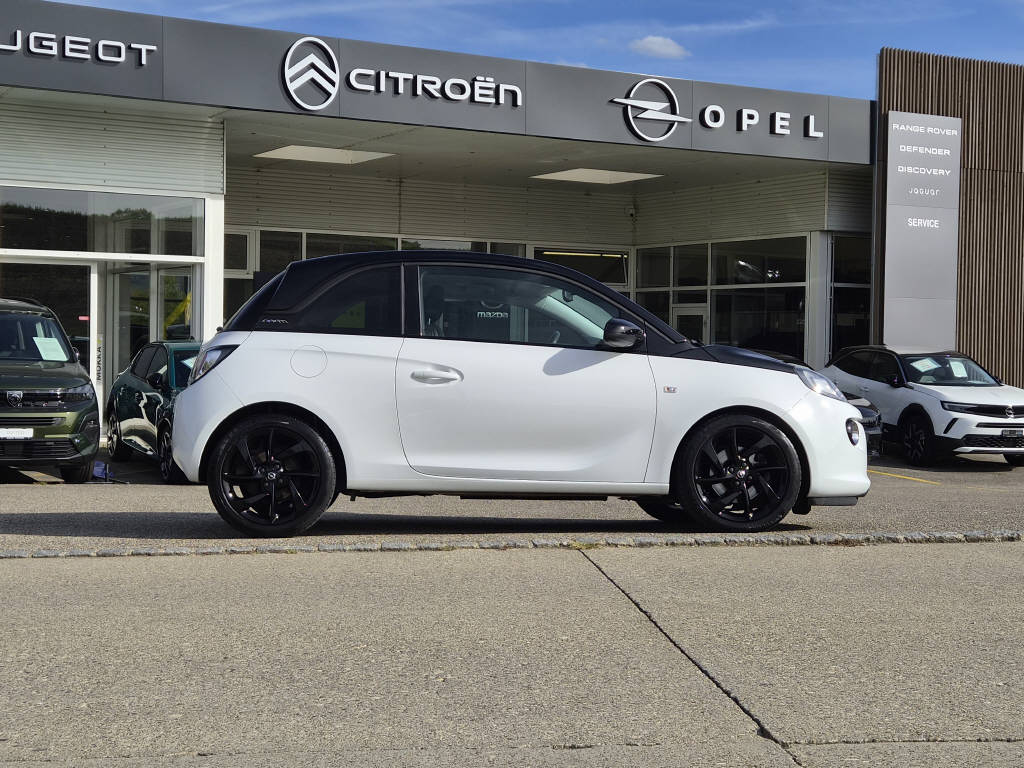 OPEL Adam 1.0i turbo Black Jack 115cv-image-1