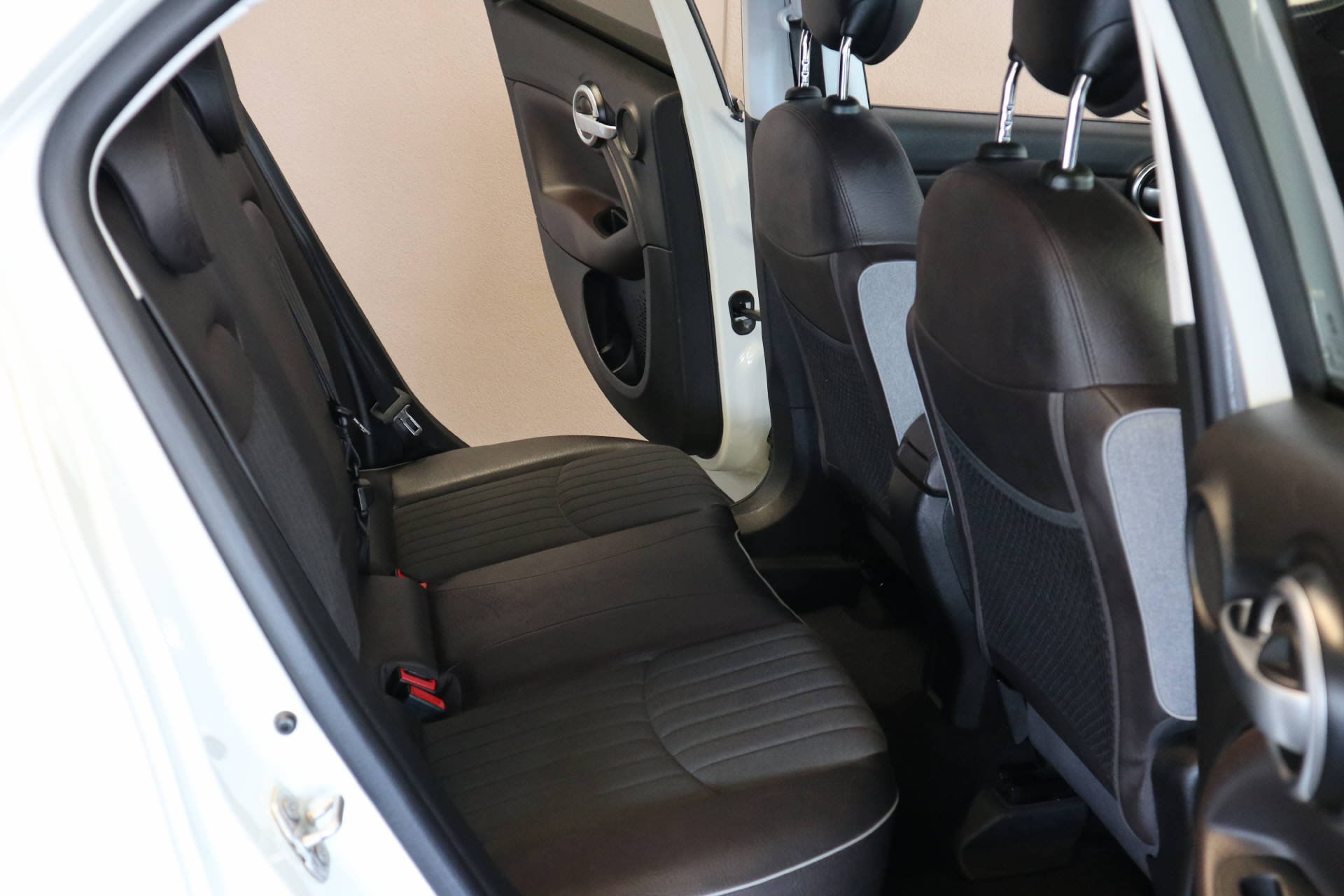 FIAT 500X 1.4 MultiAir Lounge-image-7