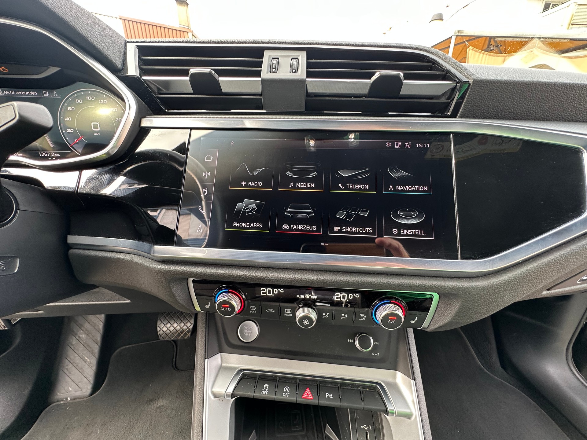 AUDI 2.0 40 TFSI Advanced quattro S-Tronic-image-2