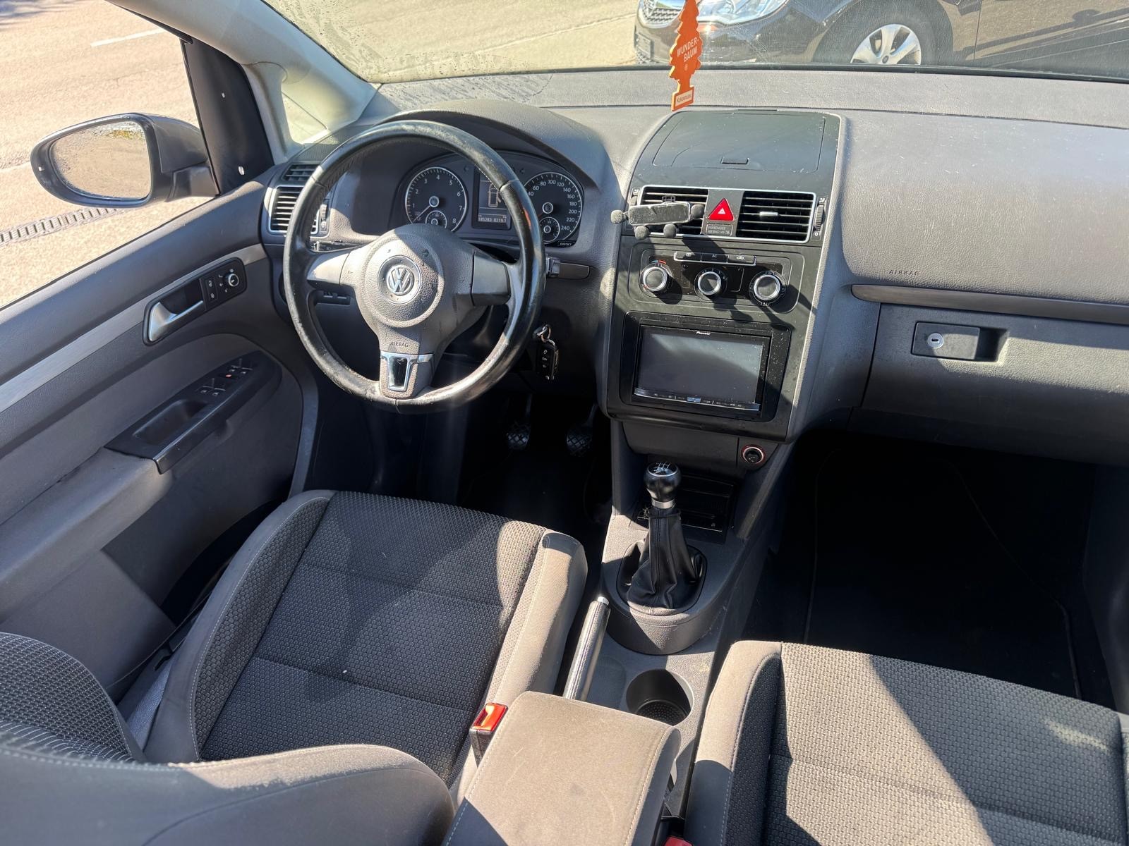 VW Touran 1.4 TSI Comfortline-image-9