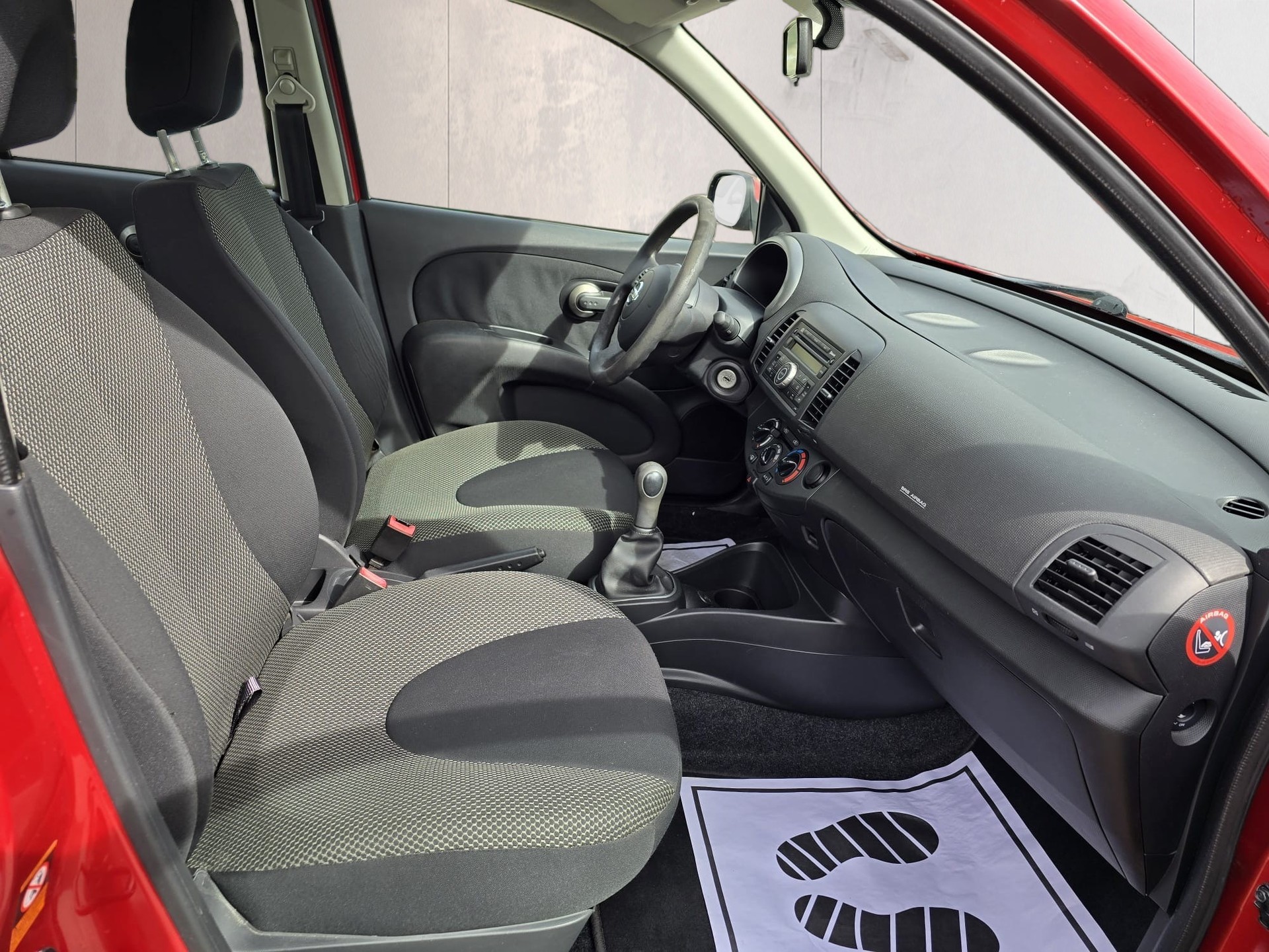 NISSAN Micra 1.4 acenta-image-17