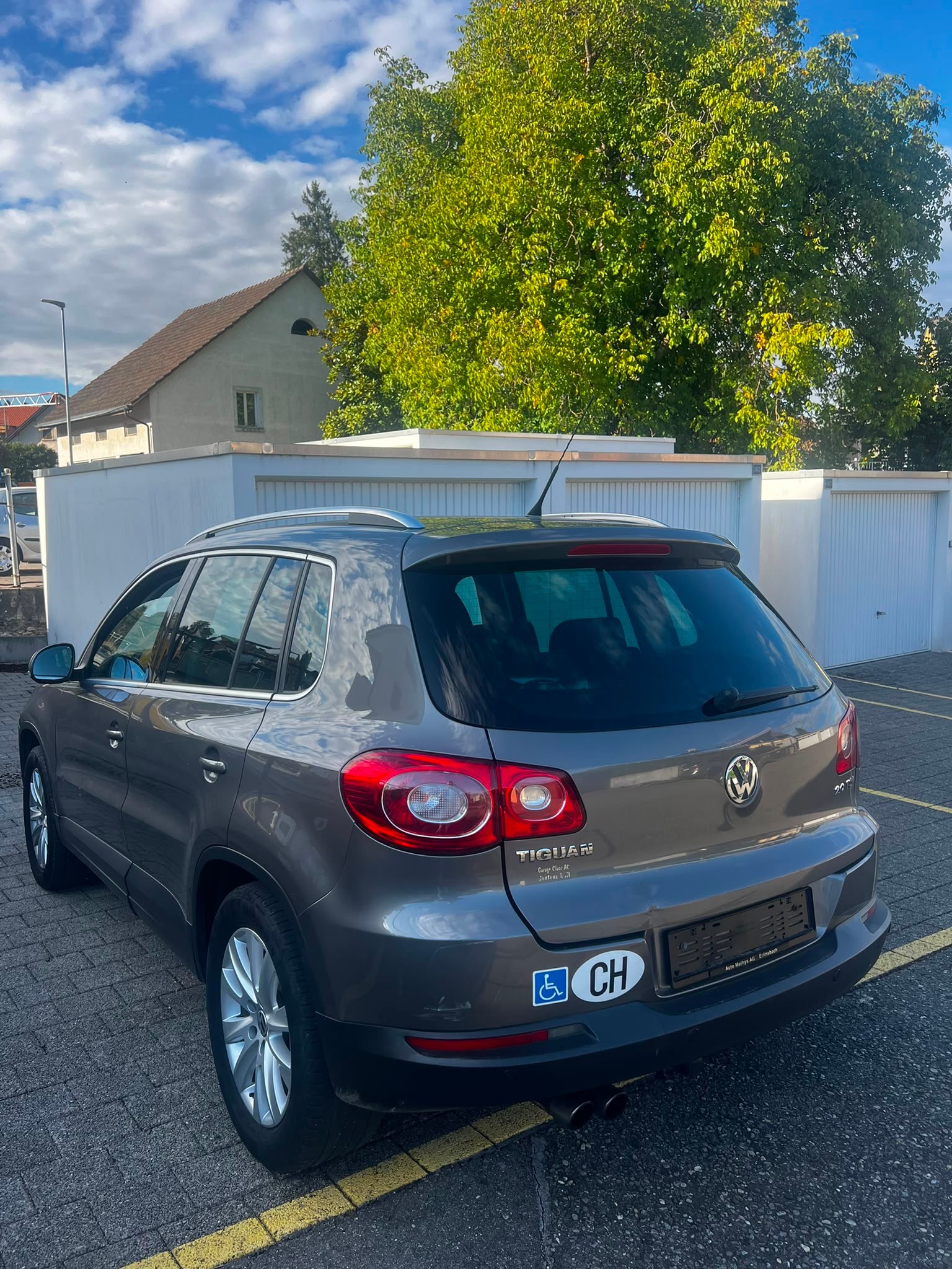 VW Tiguan 2.0 TSI Sport&Style Tiptronic-image-7