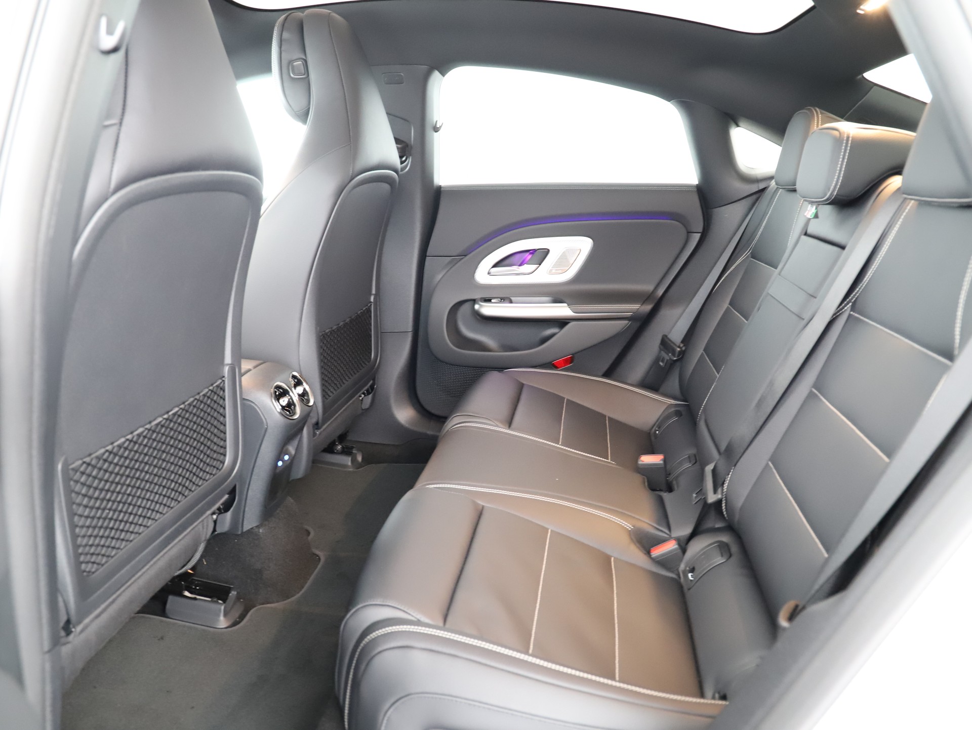 MERCEDES-BENZ CLA 350+ 85 kWh EQ-image-9