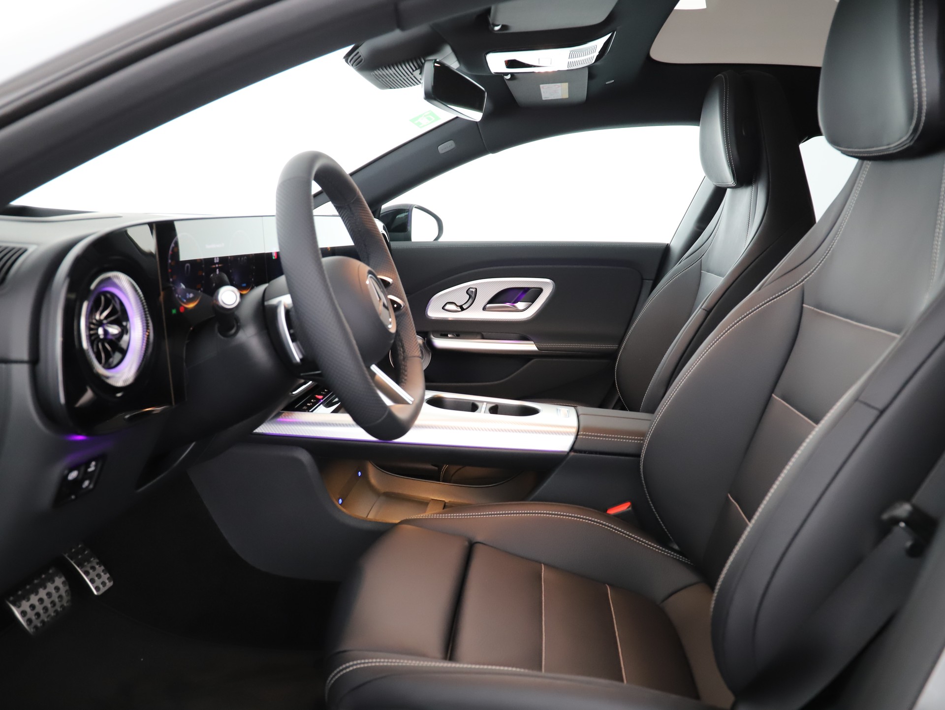 MERCEDES-BENZ CLA 350+ 85 kWh EQ-image-8