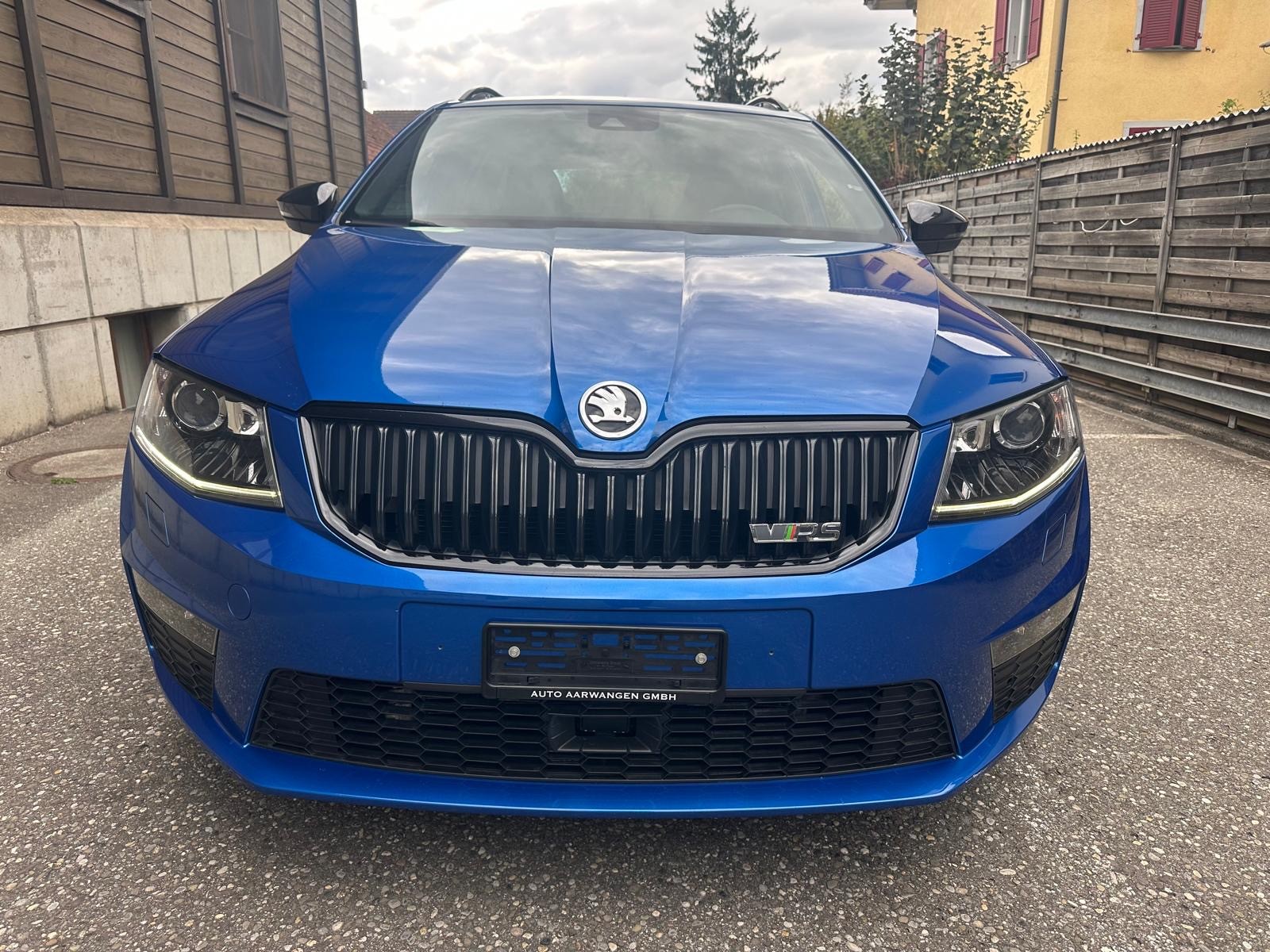 SKODA Octavia Combi 2.0 TDI RS 4x4 DSG-image-6