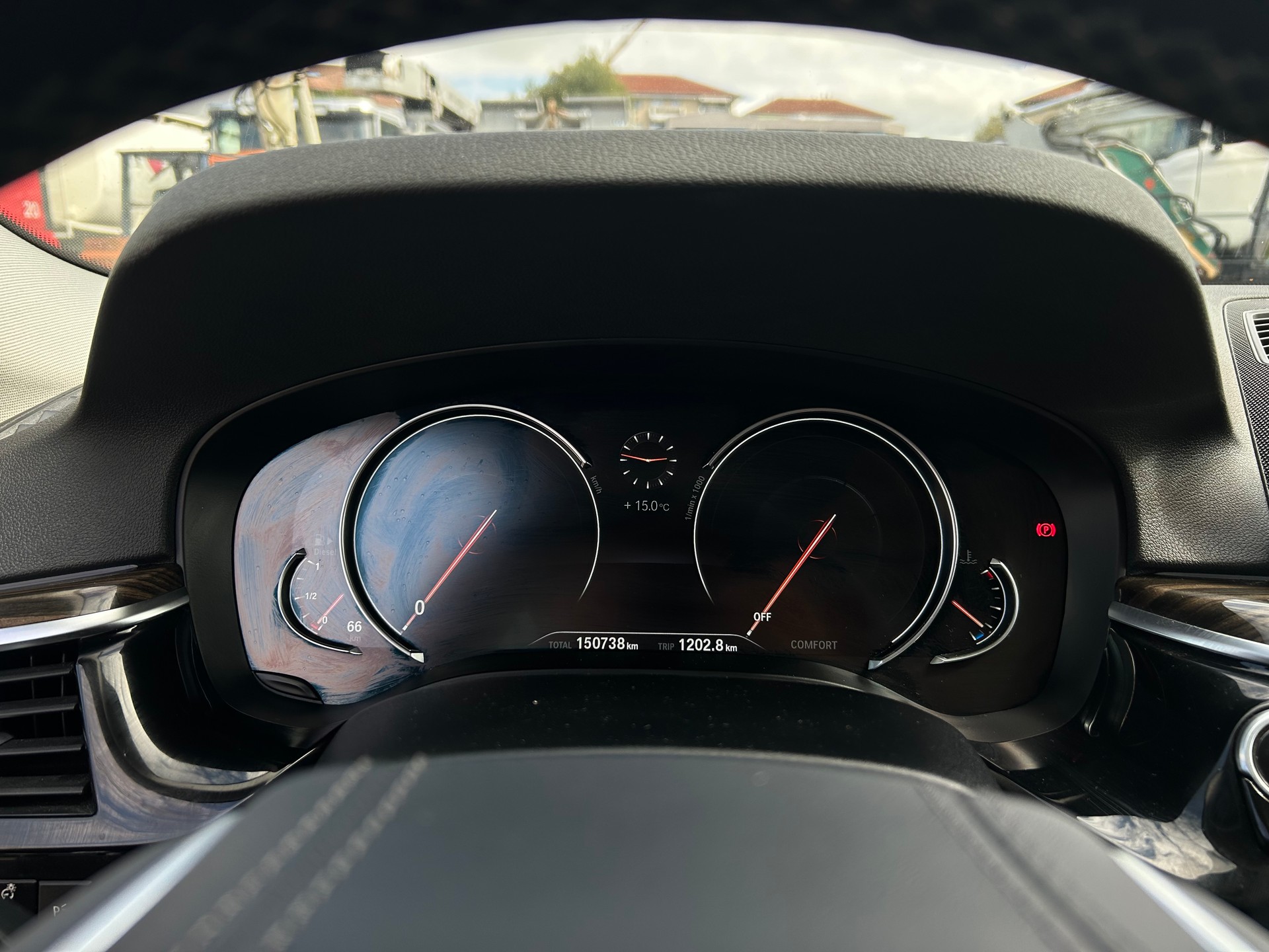 BMW 530d xDrive Touring Luxury Line Steptronic-image-6