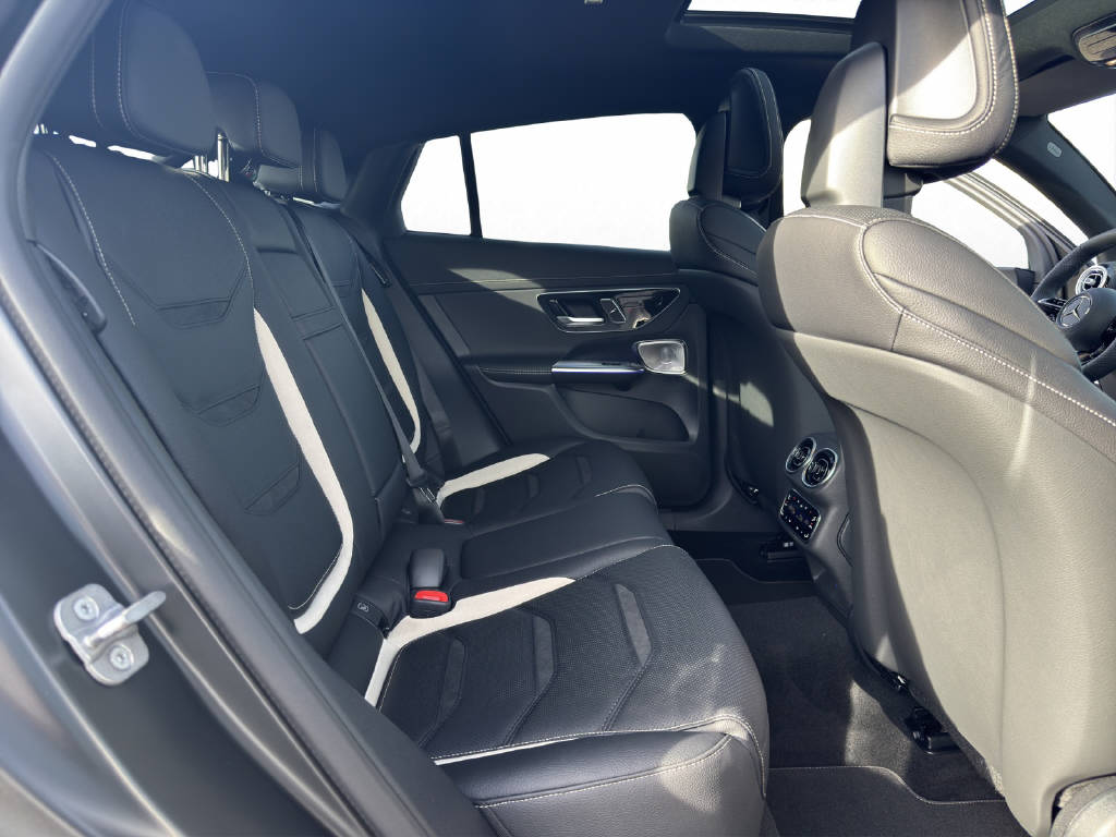 MERCEDES-BENZ GLC 53 AMG 4Matic+ Coupé-image-12
