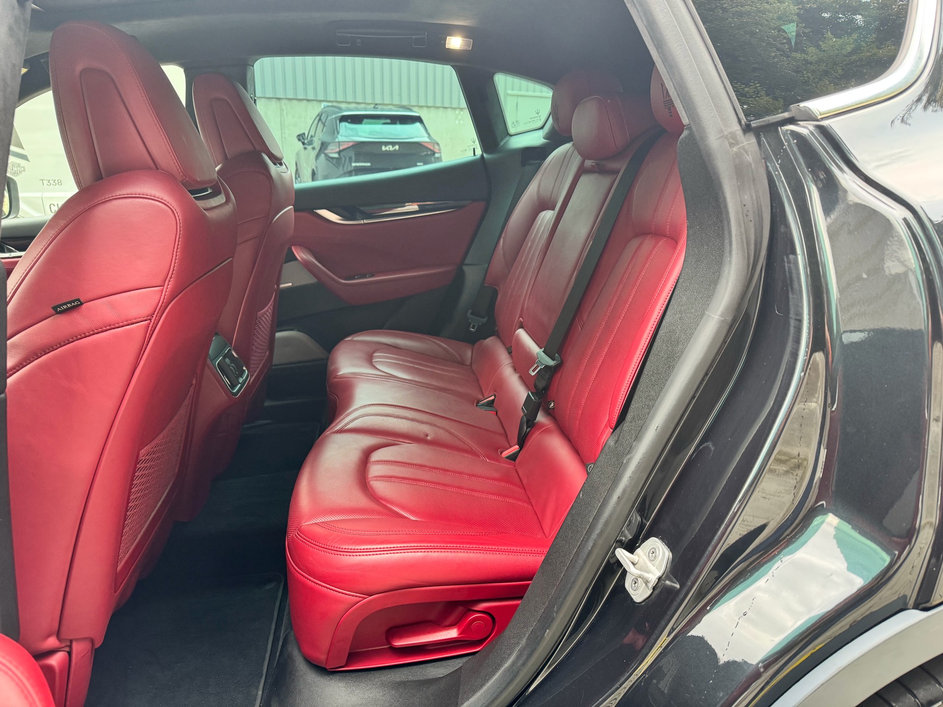 MASERATI Levante S 3.0 V6 Automatica-image-6