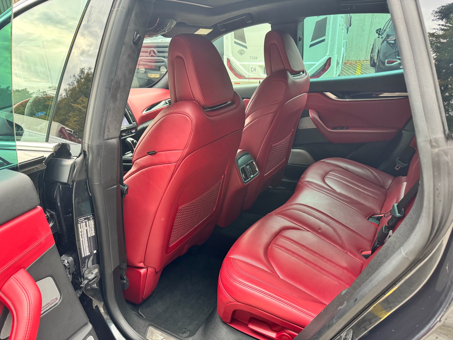 MASERATI Levante S 3.0 V6 Automatica-image-7