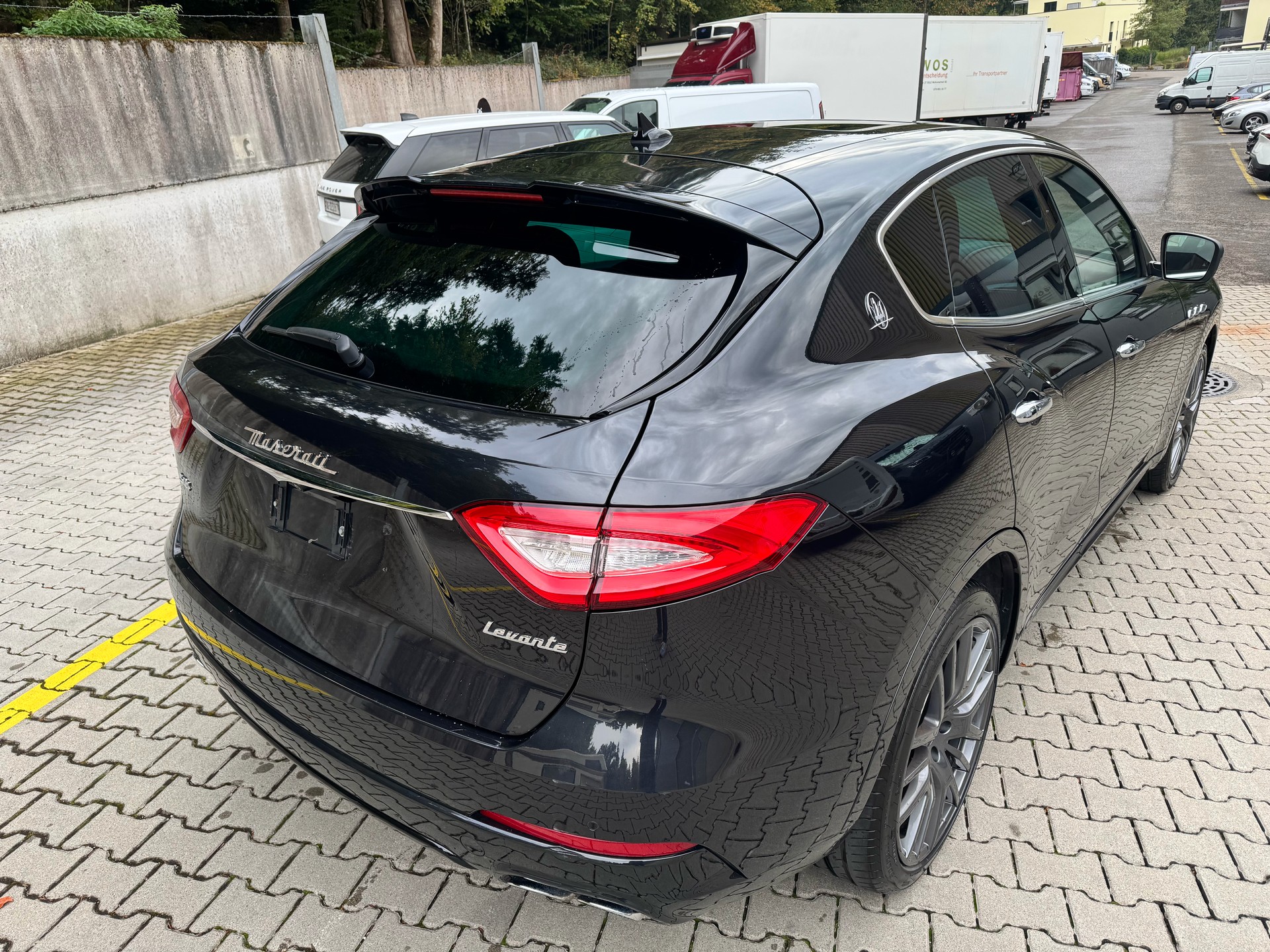 MASERATI Levante S 3.0 V6 Automatica-image-3