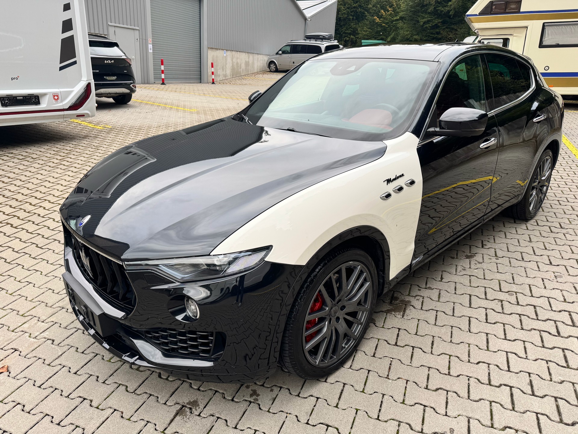 MASERATI Levante S 3.0 V6 Automatica-image-9
