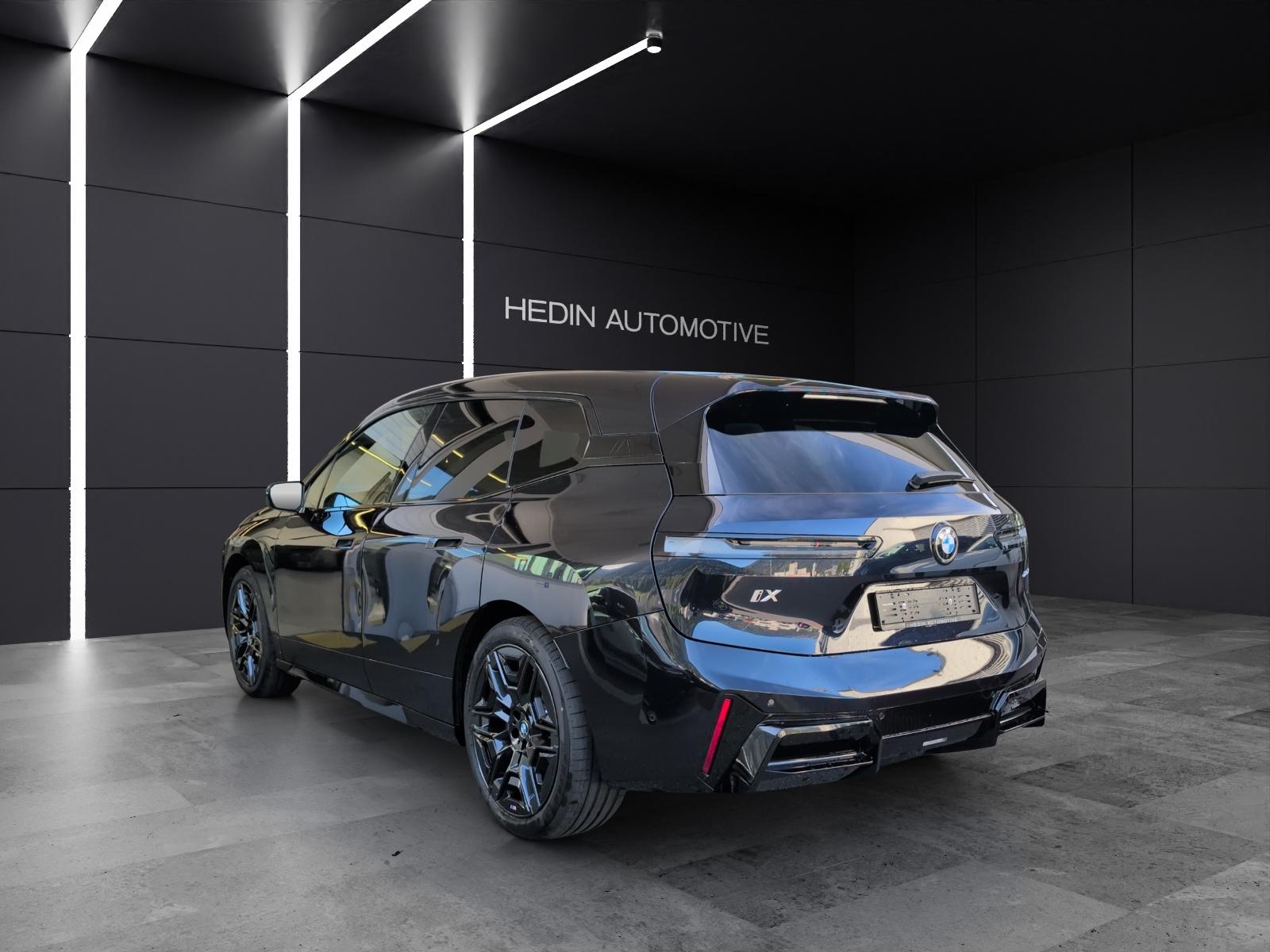 BMW iX I20 xDrive60-image-2