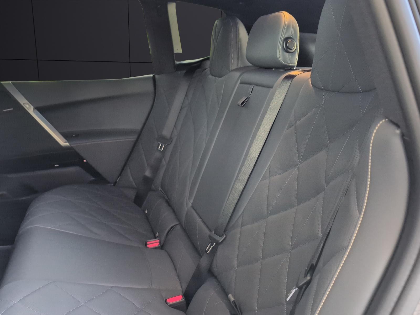 BMW iX I20 xDrive60-image-12