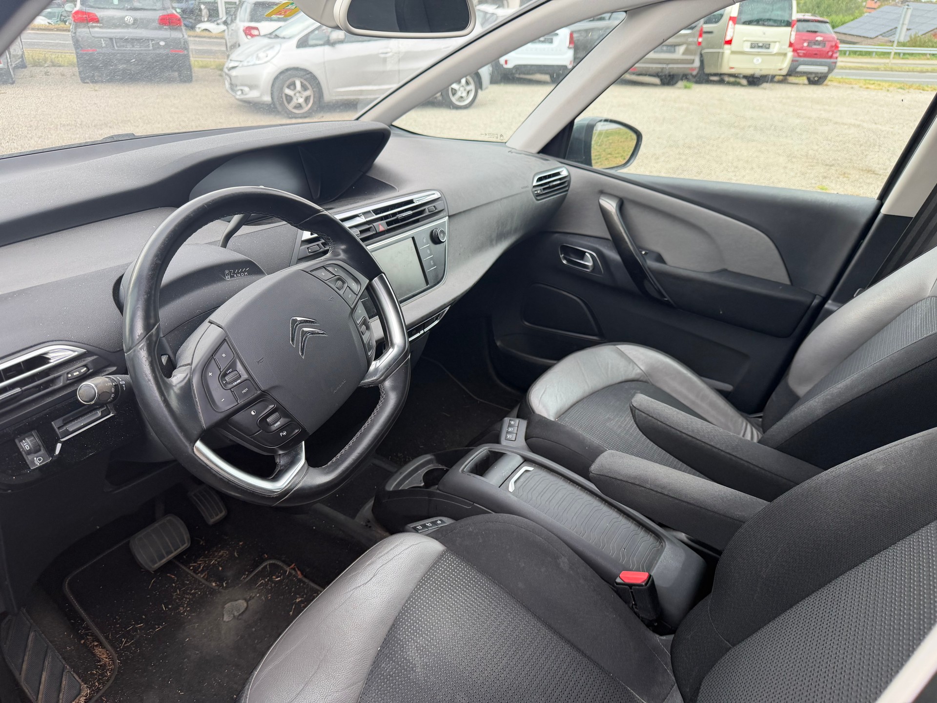 CITROEN Grand C4 Picasso 1.6i 16V e-THP Exclusive-image-5