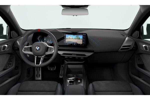 BMW M135i xDrive-image-4