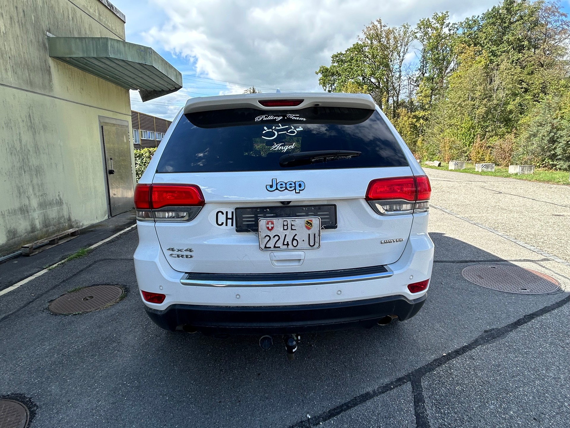 JEEP Grand Cherokee 3.0 CRD Overland Automatic-image-5