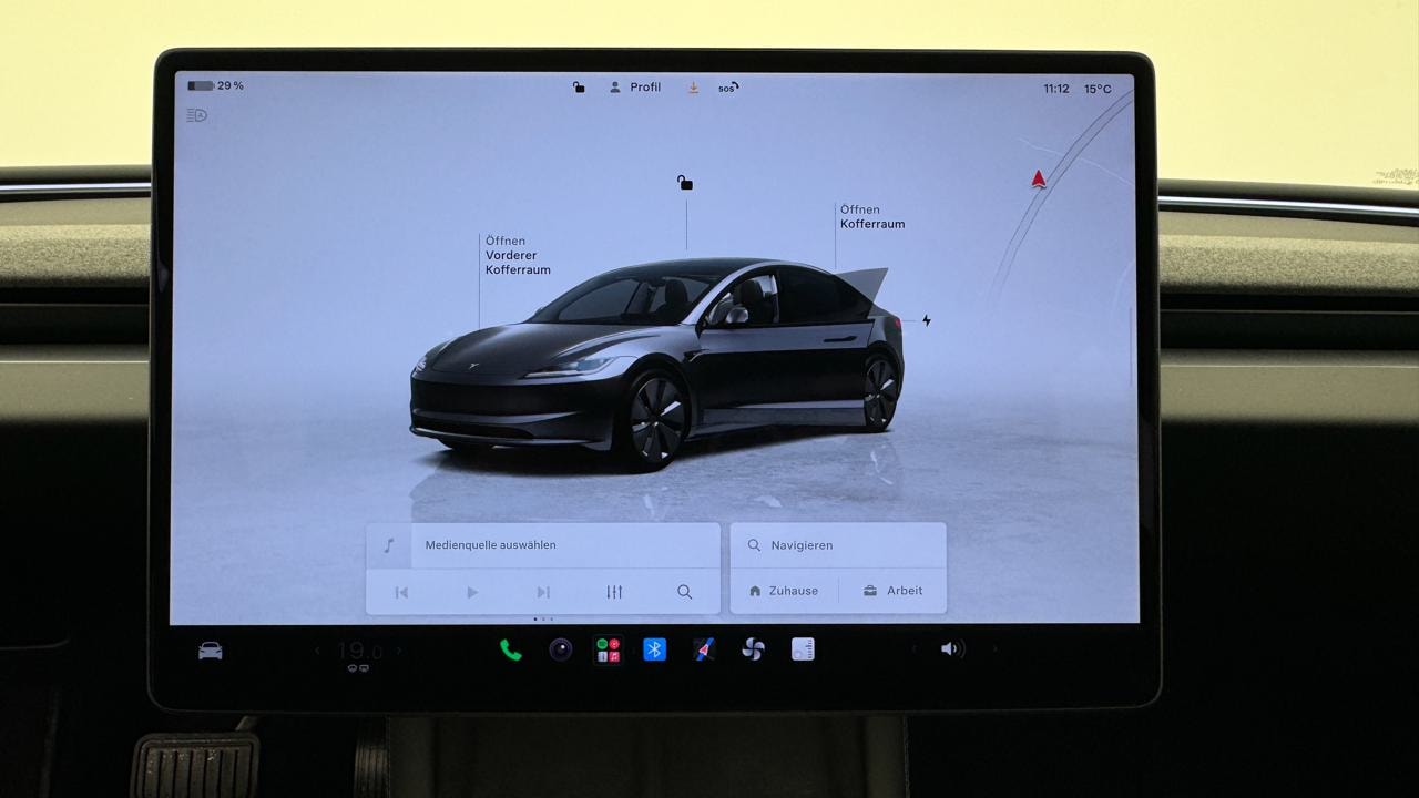 TESLA Model 3 Long Range Dual Motor AWD-image-7
