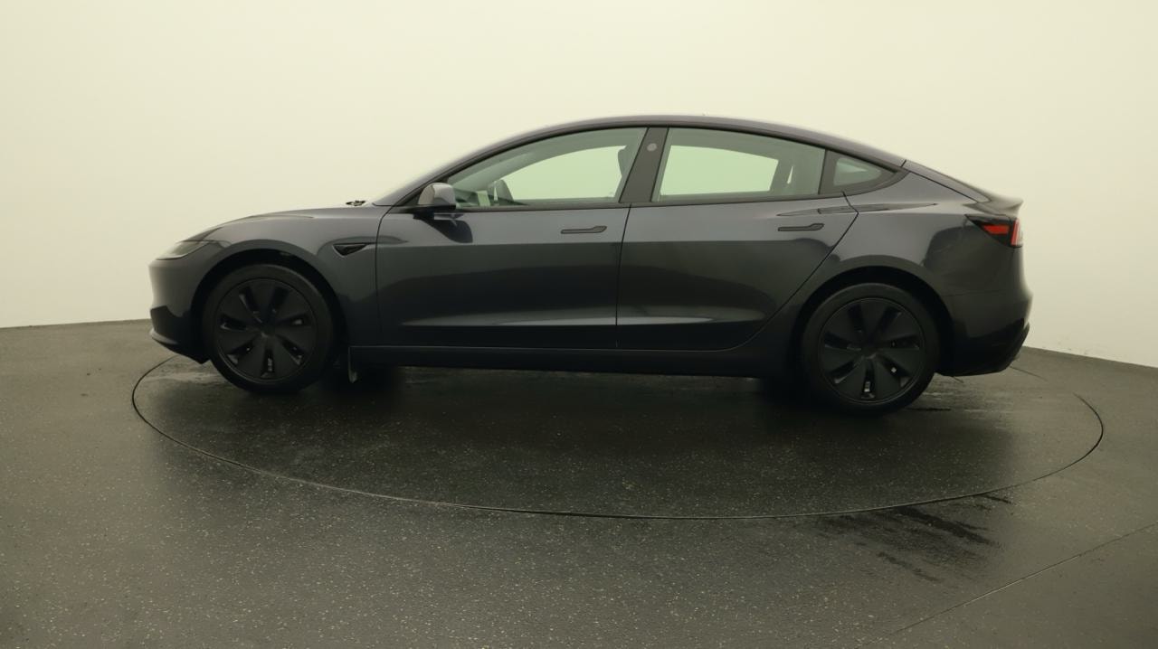 TESLA Model 3 Long Range Dual Motor AWD-image-1