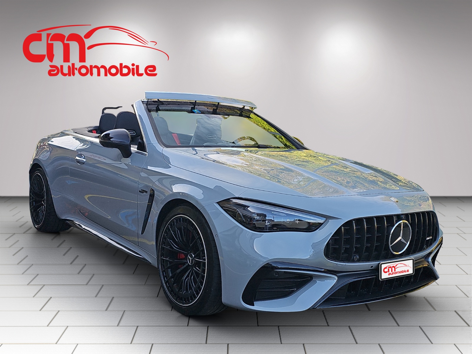 MERCEDES-BENZ CLE AMG 53 Cabrio 4Matic+ 9G-Tronic-image-3