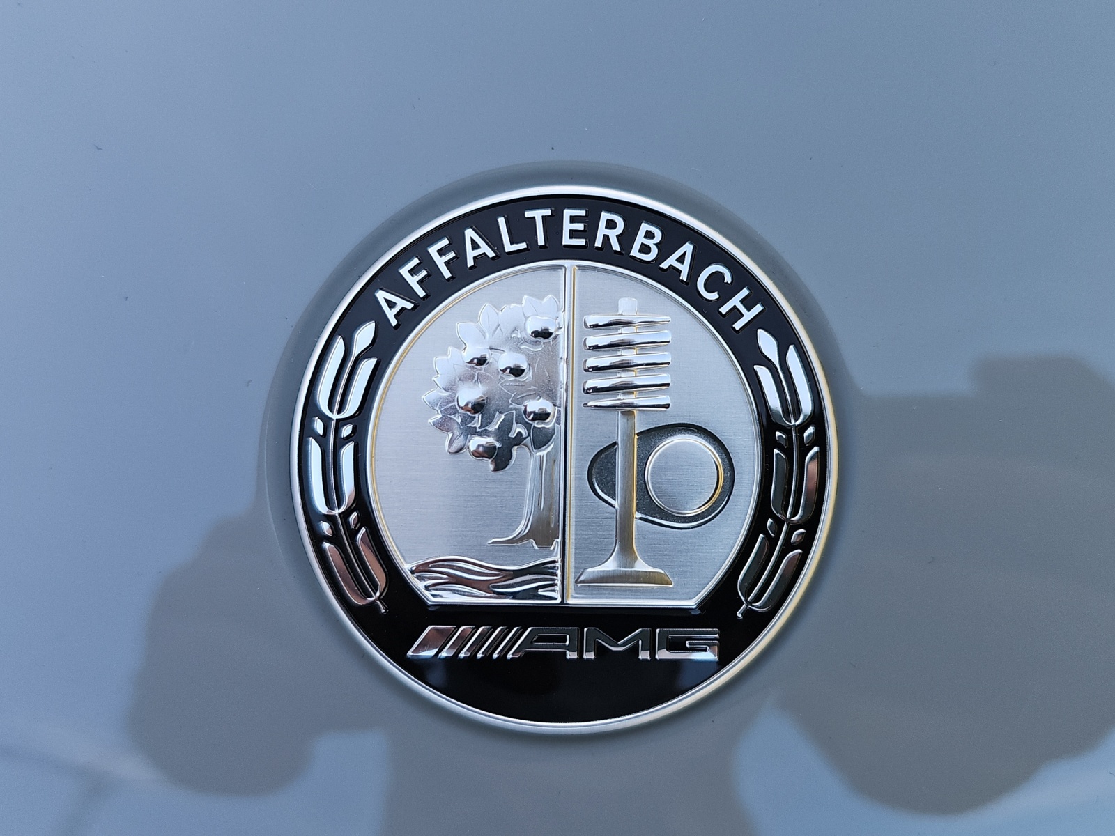MERCEDES-BENZ CLE AMG 53 Cabrio 4Matic+ 9G-Tronic-image-31
