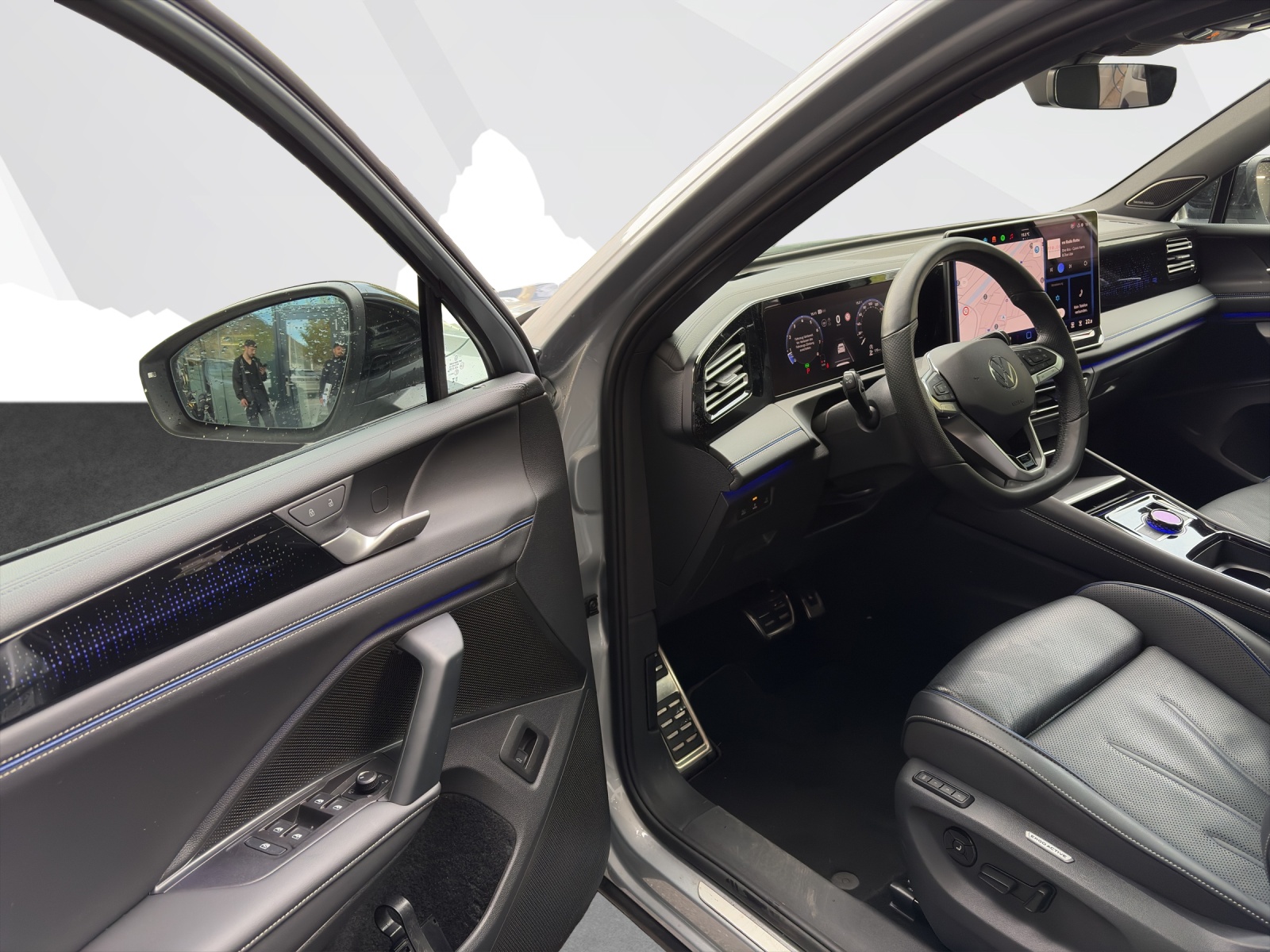 VW Tiguan 2.0 TSI R-Line DSG 4motion-image-8