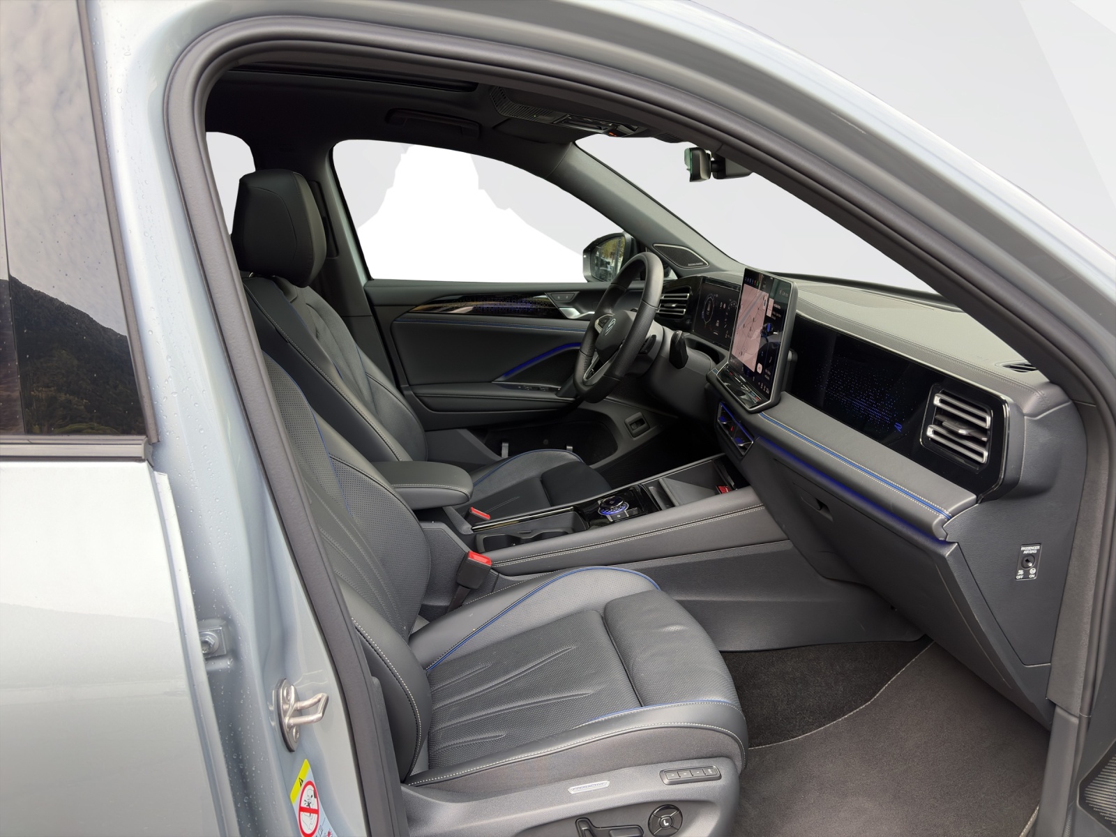 VW Tiguan 2.0 TSI R-Line DSG 4motion-image-16