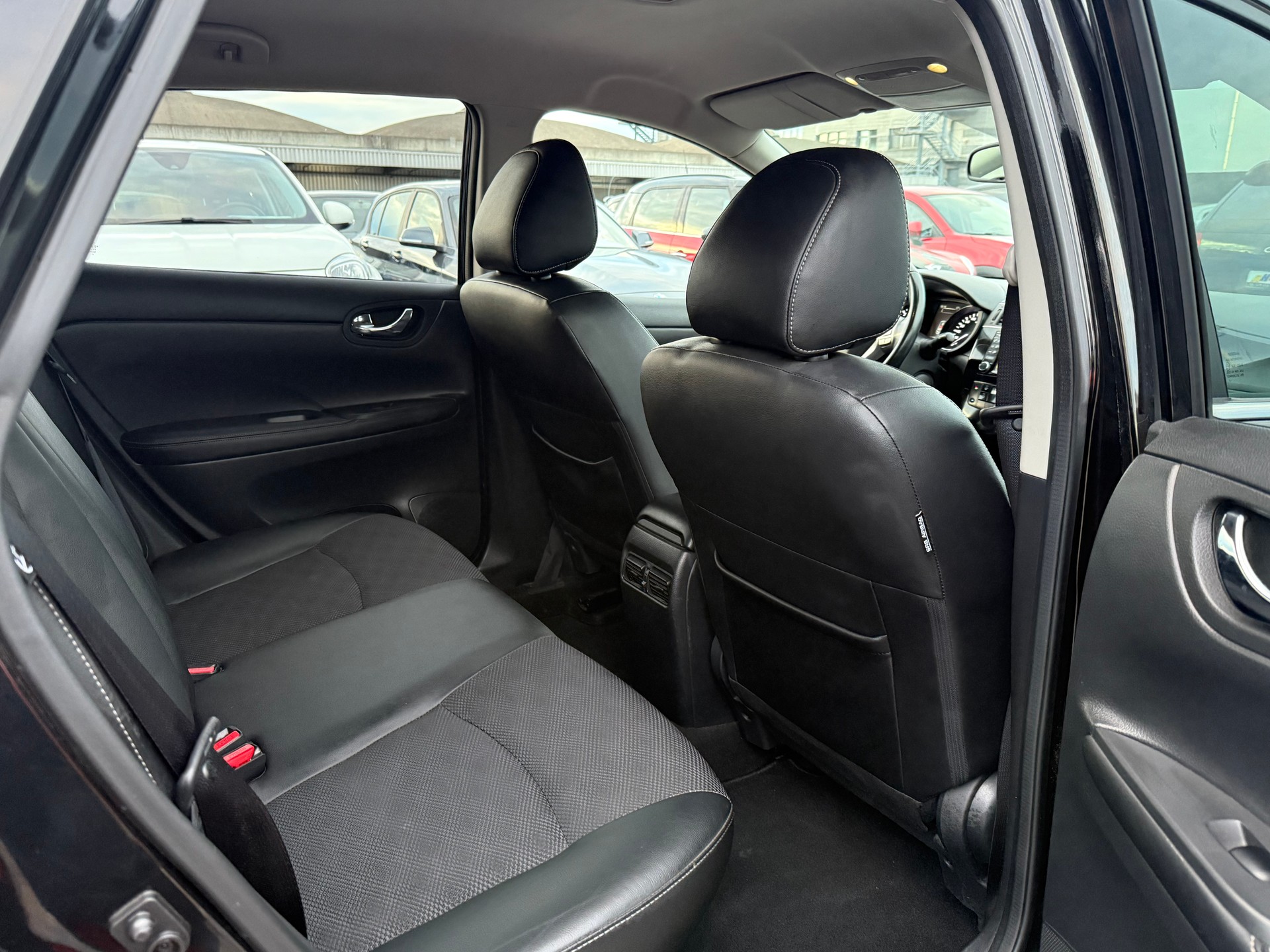 NISSAN Pulsar 1.5 dCi N-Connecta / Frisch ab MFK / 1 Jahr Garantie / Keyless Go / Navi / Bluetooth / Rückfahrkamera-image-10