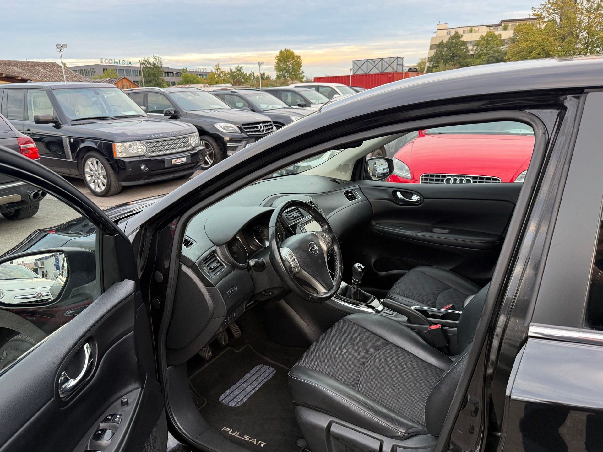 NISSAN Pulsar 1.5 dCi N-Connecta / Frisch ab MFK / 1 Jahr Garantie / Keyless Go / Navi / Bluetooth / Rückfahrkamera-image-9
