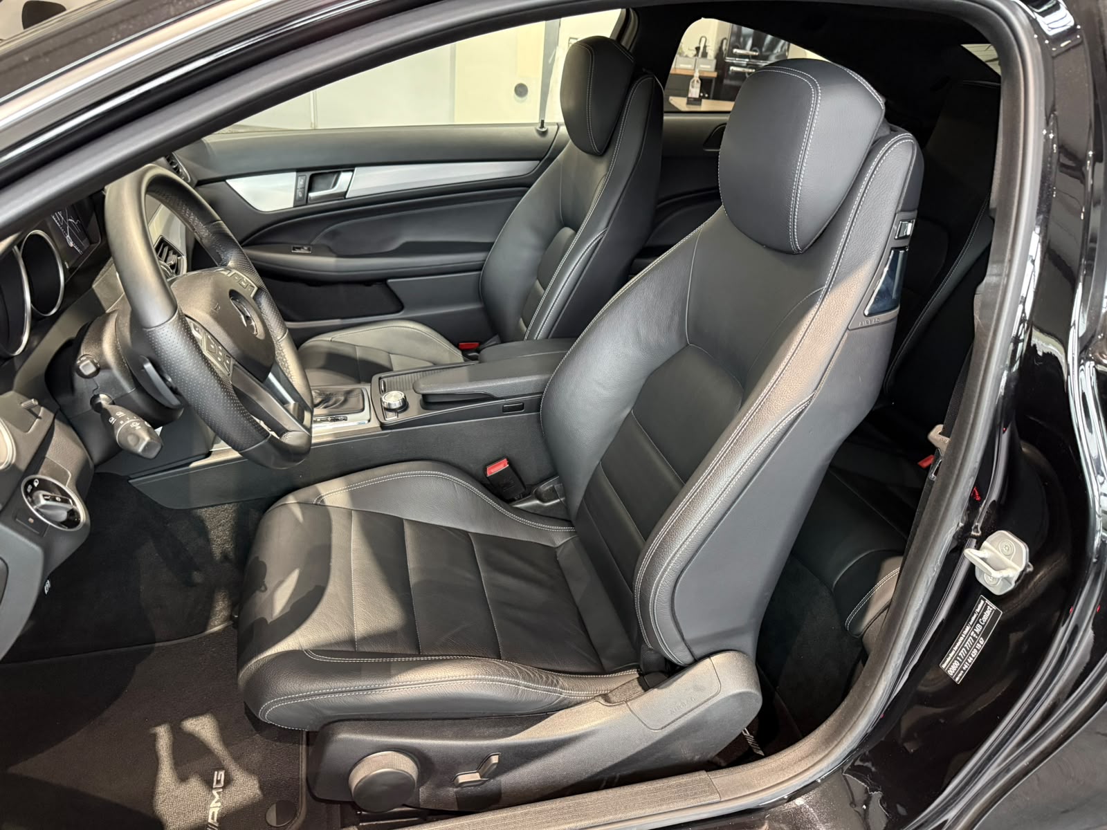 MERCEDES-BENZ C 250 Coupé 7G-Tronic-image-8