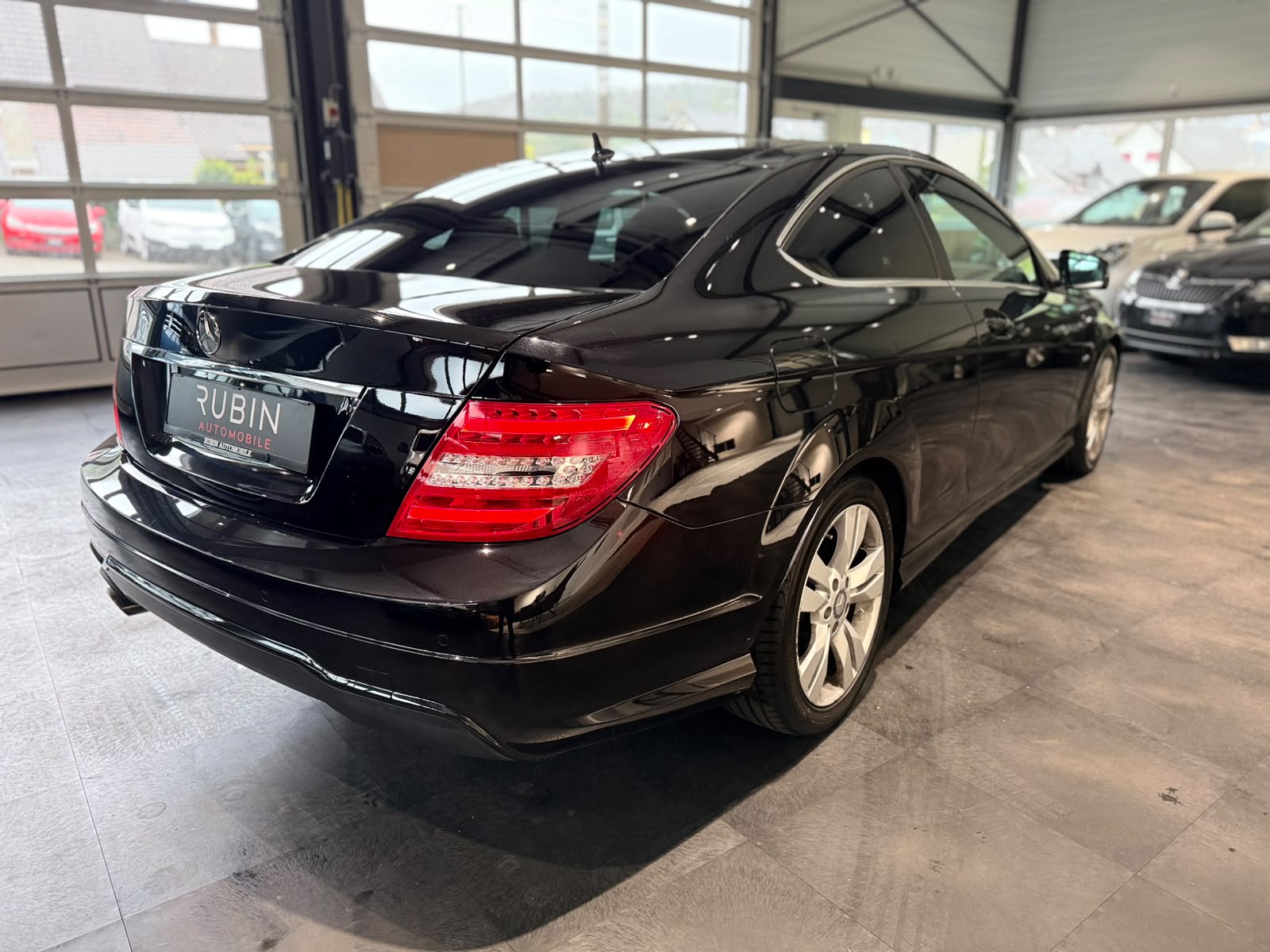 MERCEDES-BENZ C 250 Coupé 7G-Tronic-image-4